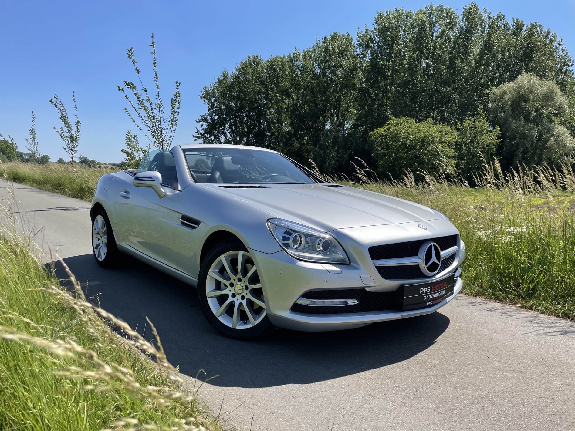 Mercedes Benz SLK 200 photo 1