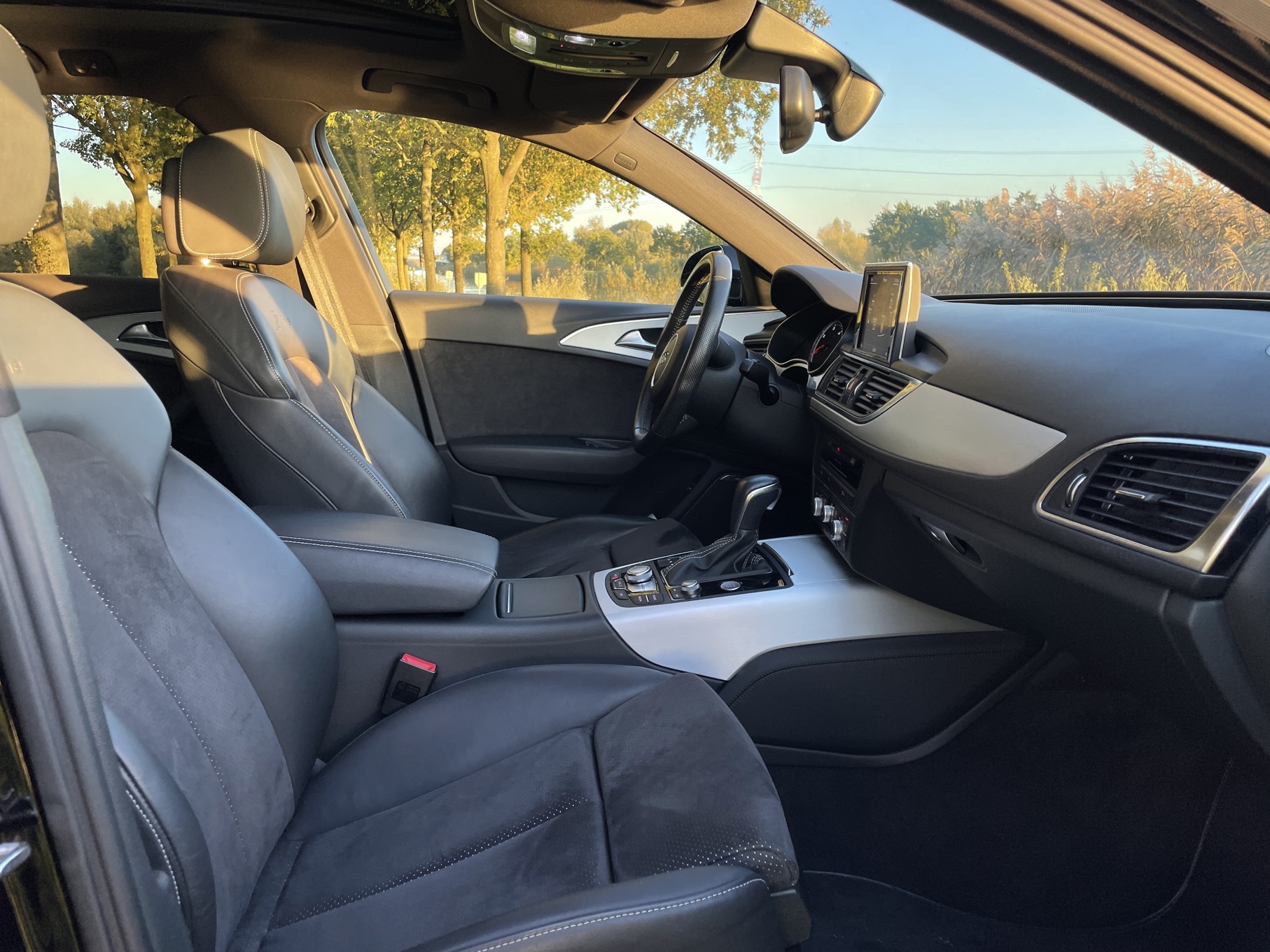 Audi A6 2.0 TDI ULTRA S-LINE photo 11