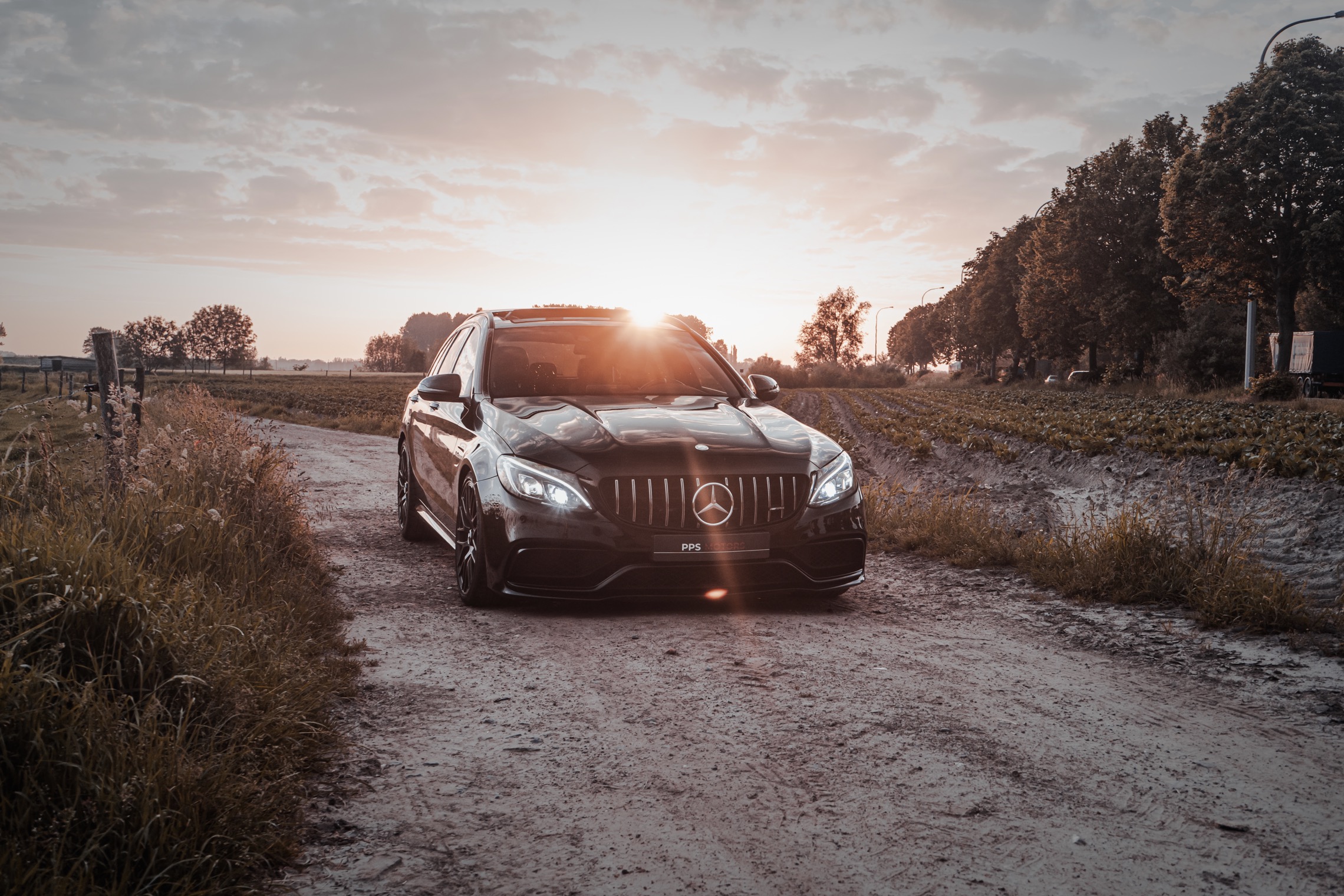 Mercedes Benz C63s AMG 4.0 BITURBO V8 - LICHTE VRACHT photo 41