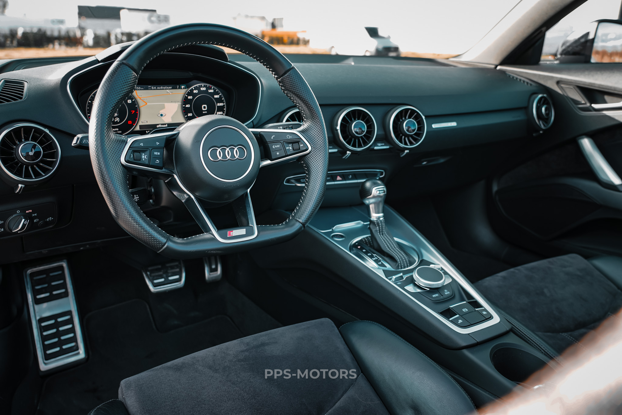 Audi TT ROADSTER 2.0 TFSI S-TRONIC photo 22
