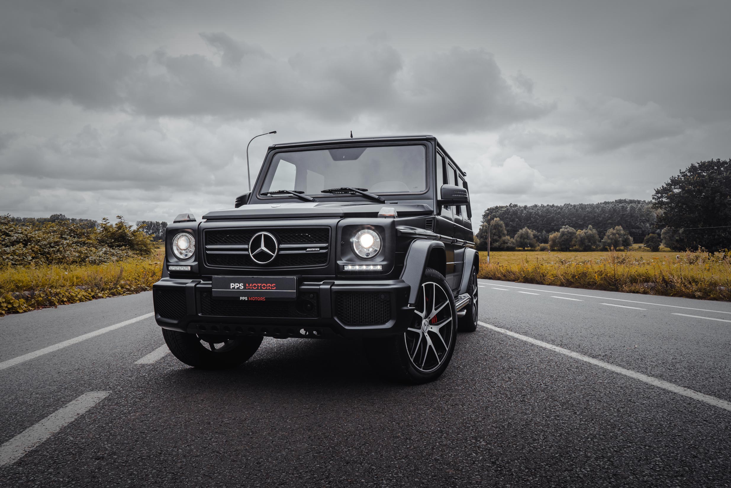 Mercedes Benz G63 AMG 5.5 V8 - EXCLUSIVE EDITION 463 - DESIGNO photo 6