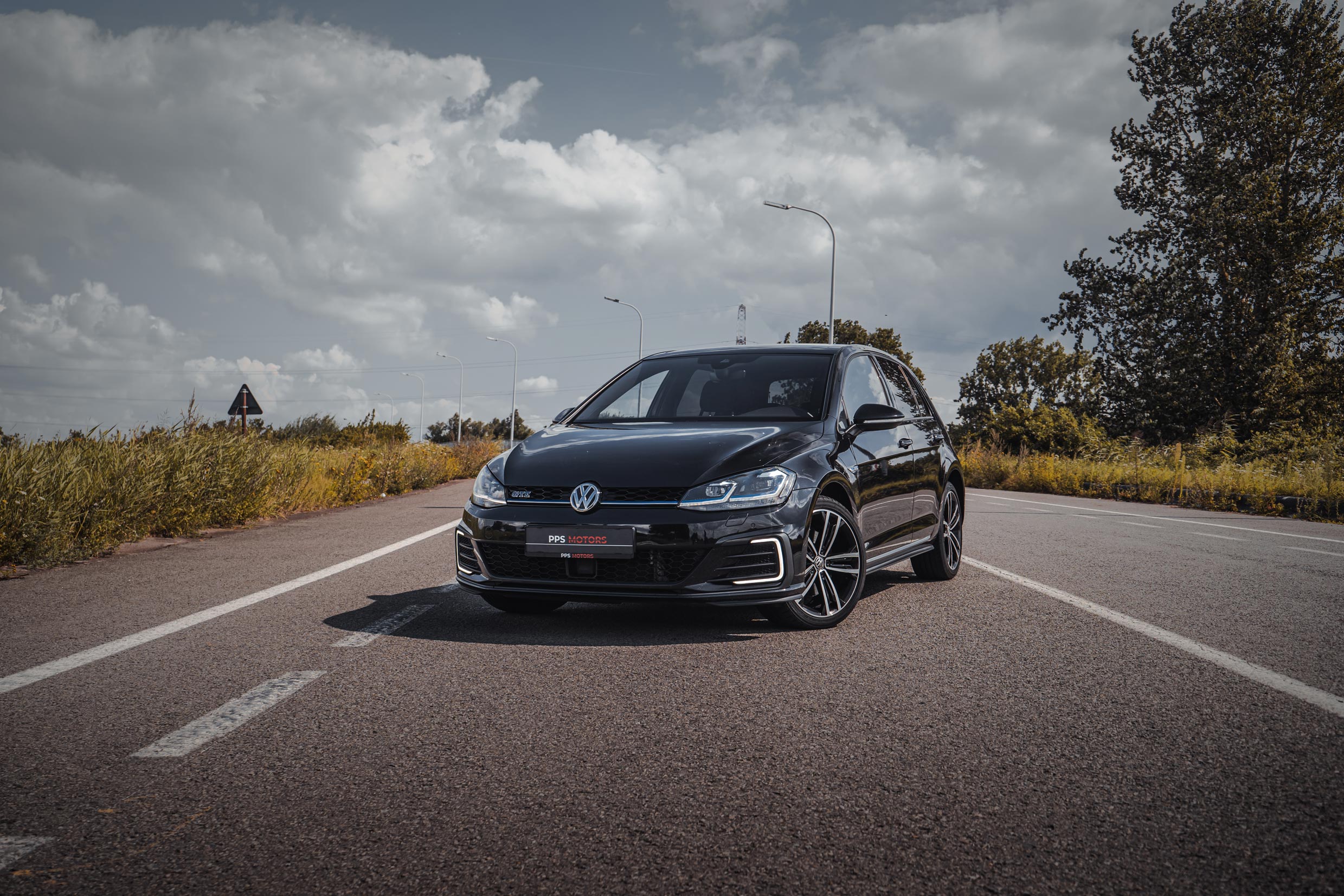 Volkswagen GOLF GTE photo 4