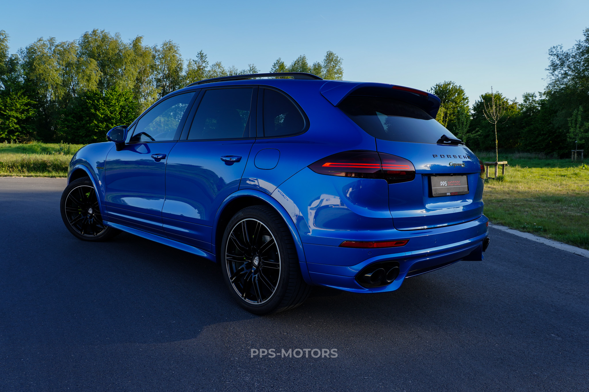 Porsche CAYENNE 3.0 V6 HYBRID photo 13
