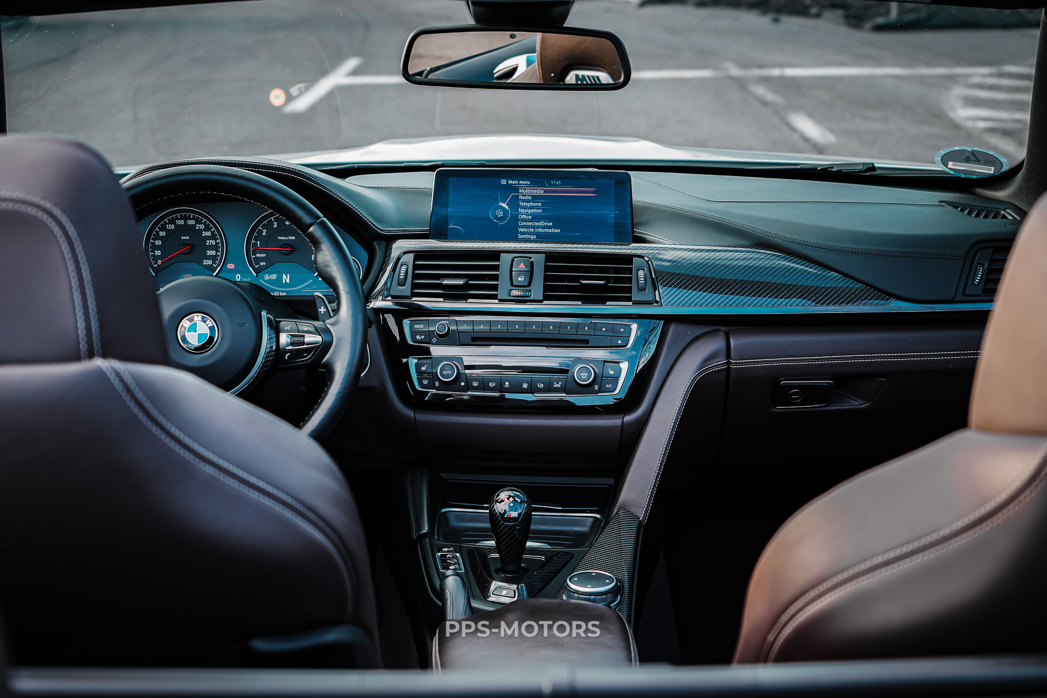 BMW M4 3.0 CABRIO INDIVIDUAL PACK photo 31