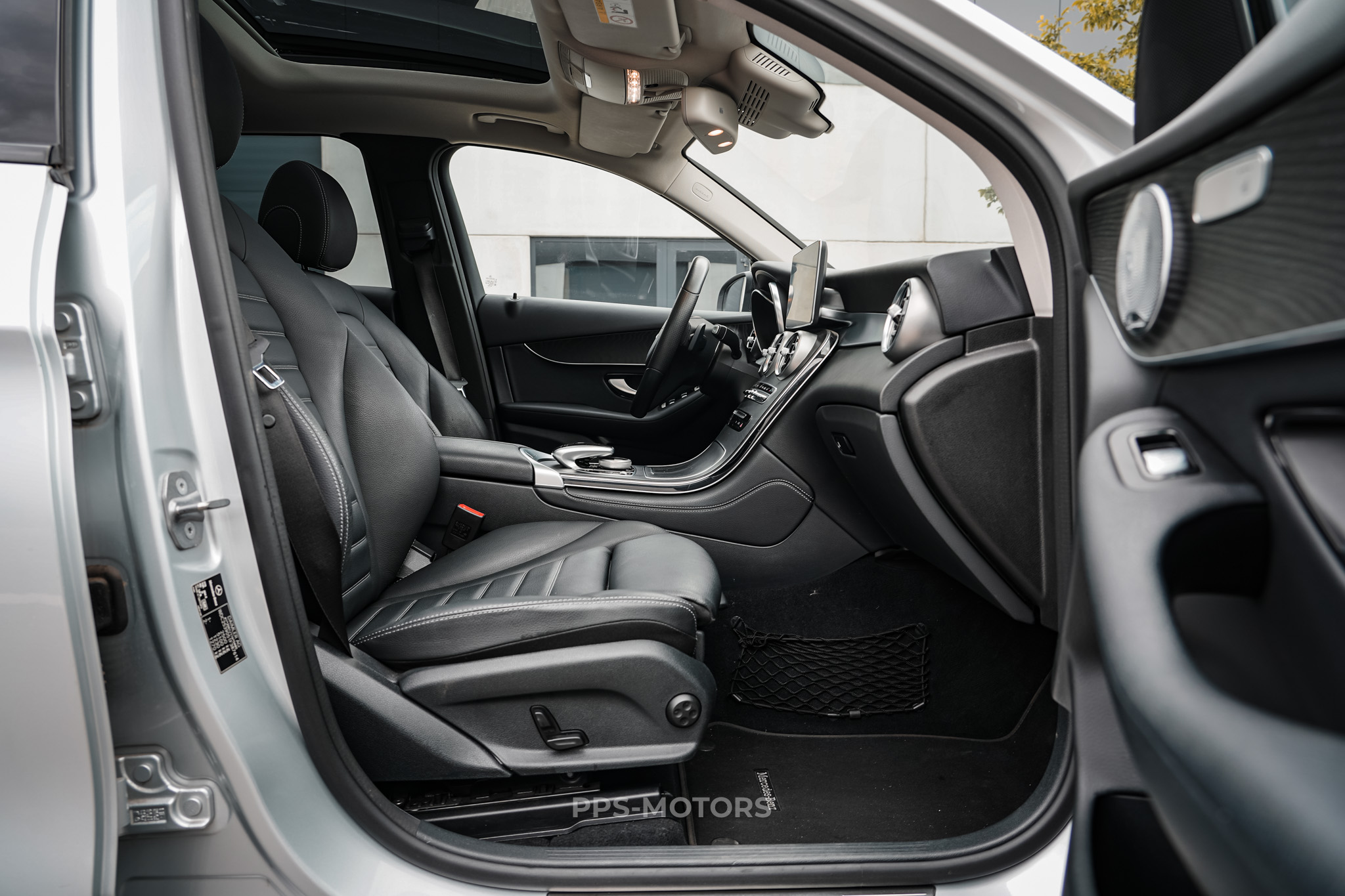 Mercedes Benz GLC 220d 4MATIC AMG-PAKKET photo 18