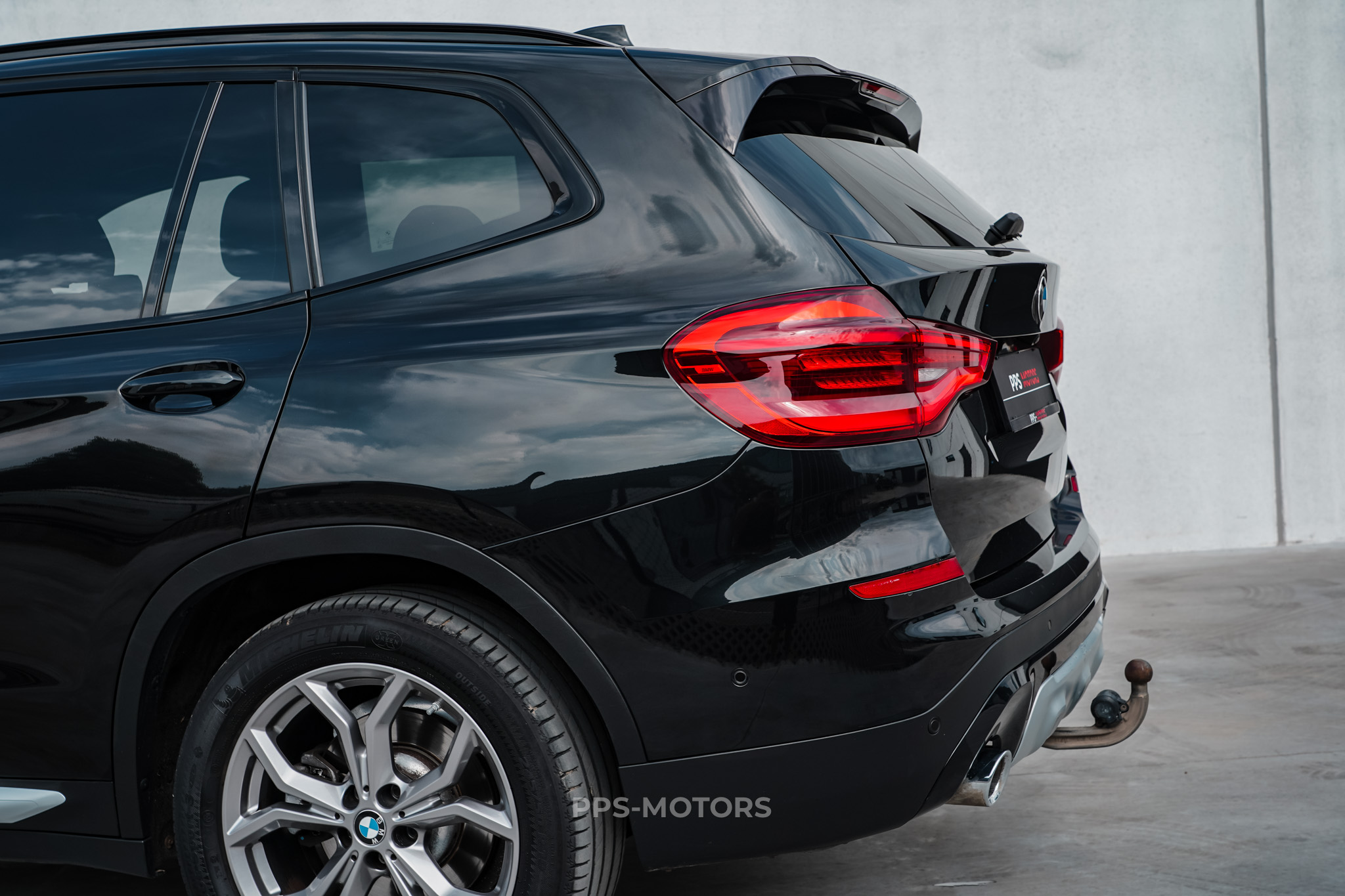 BMW X3 30i X-LINE photo 6