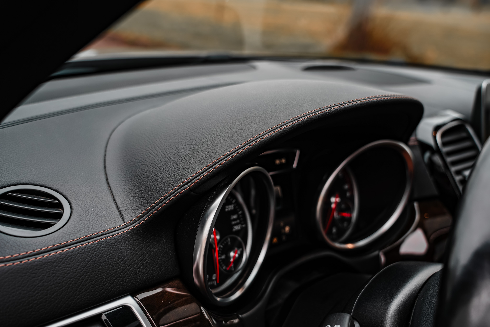 Mercedes Benz GLE 250 4-MATIC AMG PAKKET photo 28