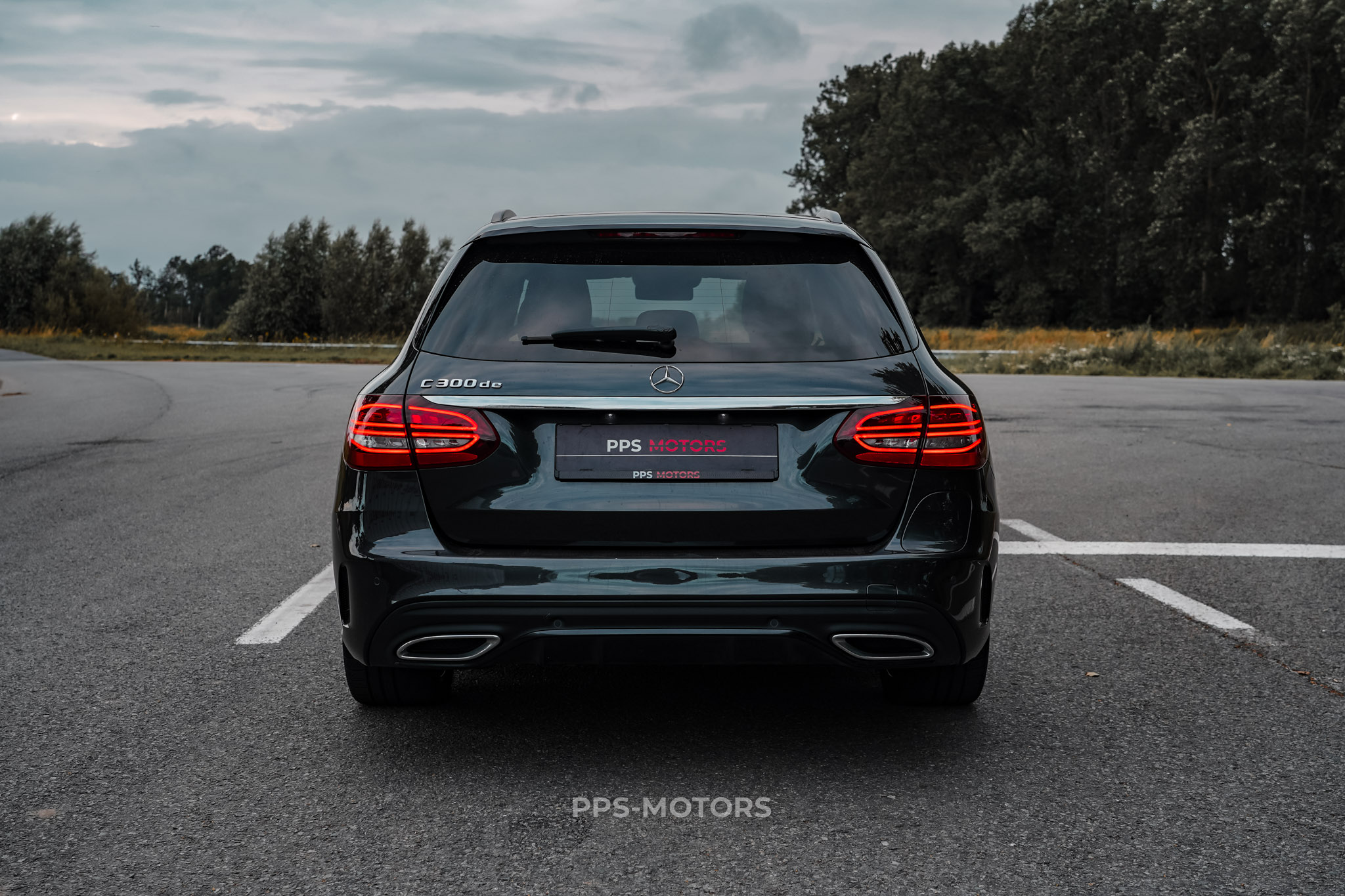 Mercedes Benz C300de AMG-PAKKET photo 5