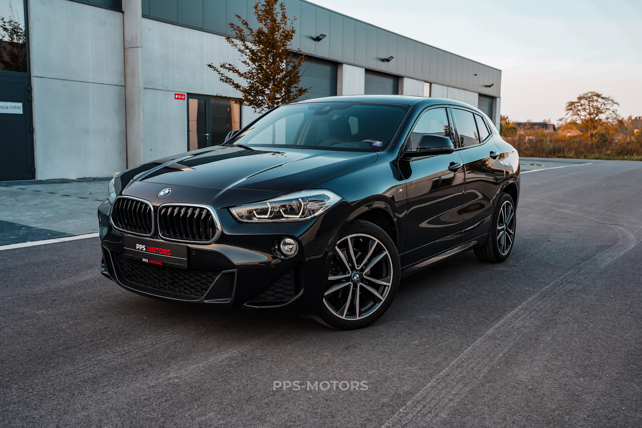 BMW X2 1.5iA sDrive18 M-PAKKET photo 1