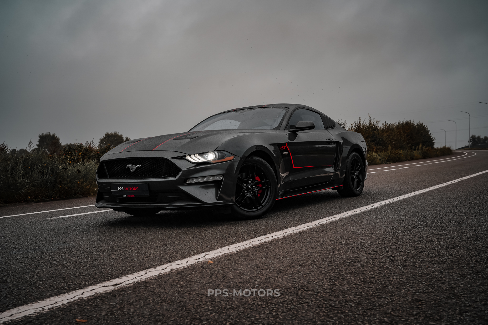 Ford MUSTANG 2.3 ECOBOOST photo 12