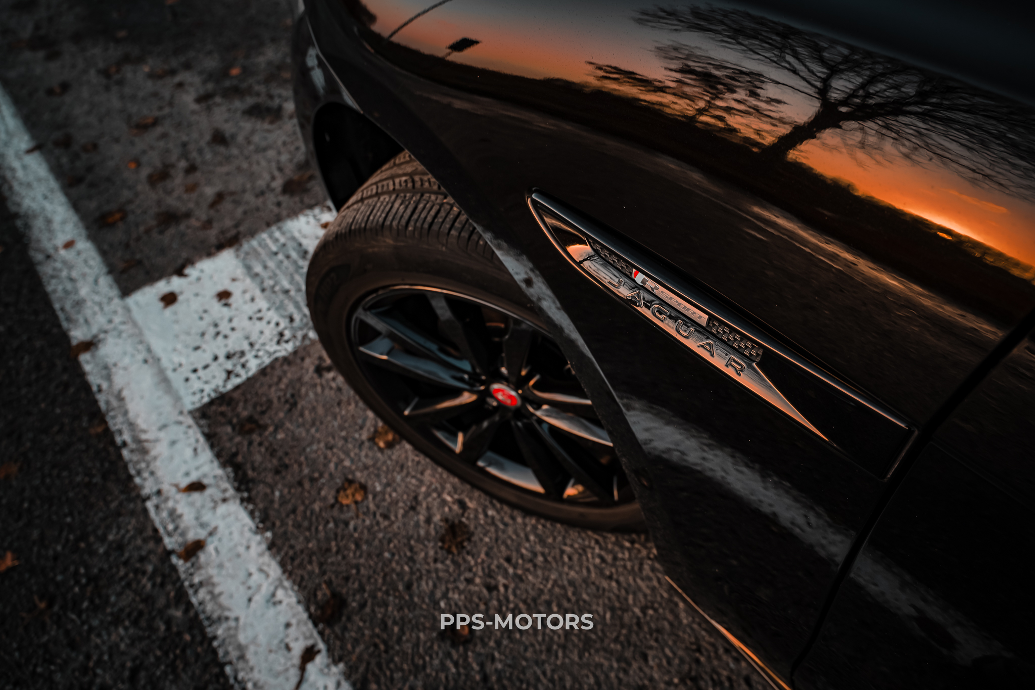 JAGUAR F-PACE 2.0 AWD R-SPORT photo 7