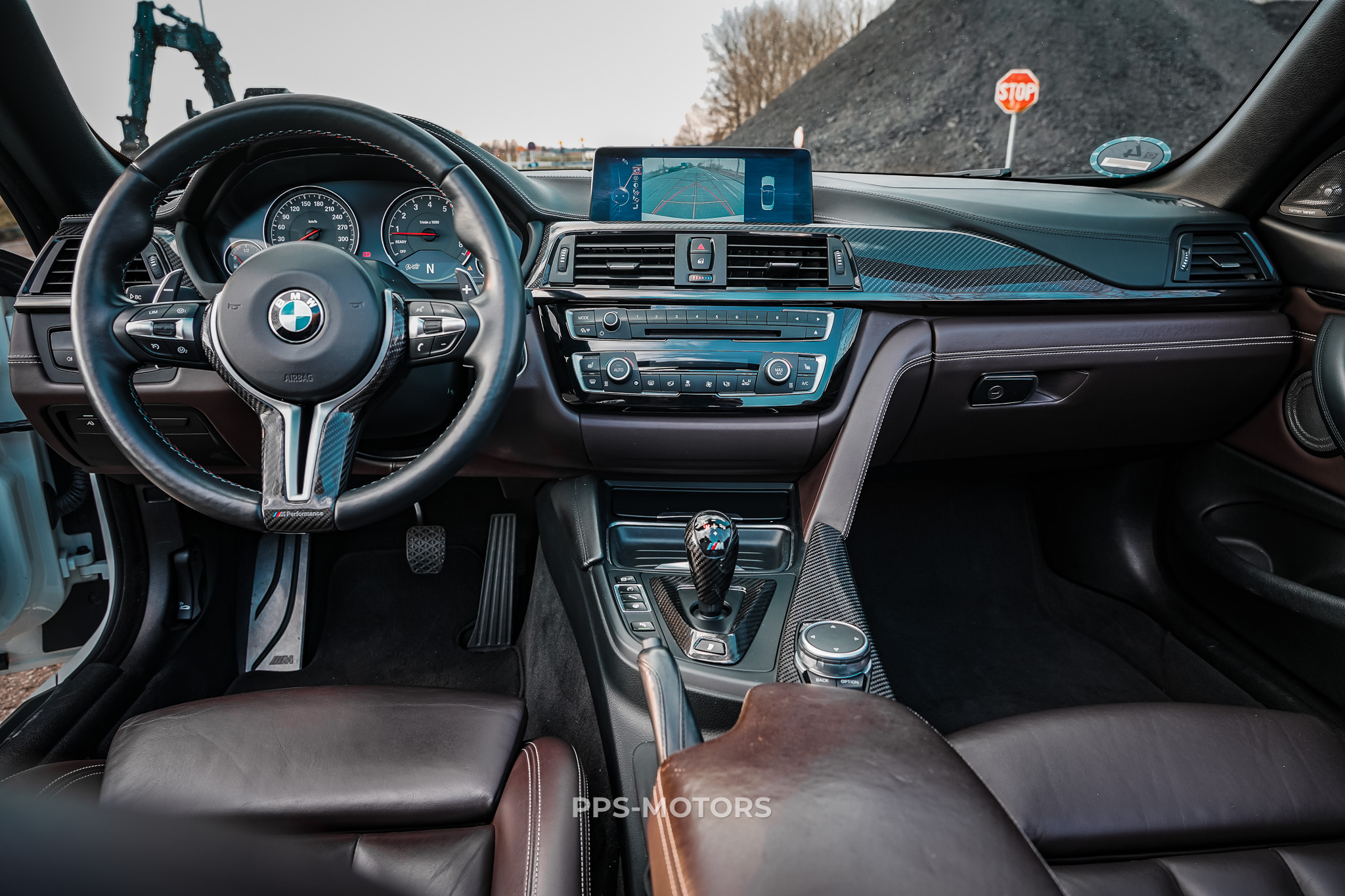 BMW M4 3.0 CABRIO INDIVIDUAL PACK photo 29