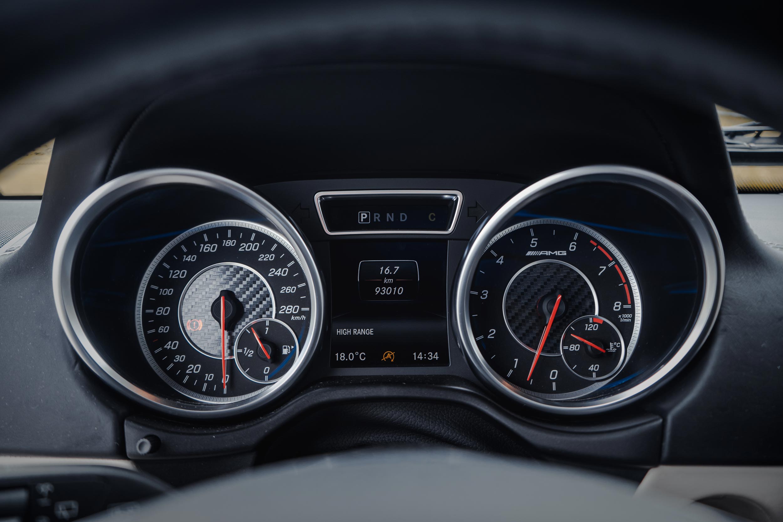 Mercedes Benz G63 AMG 5.5 V8 - EXCLUSIVE EDITION 463 - DESIGNO photo 34