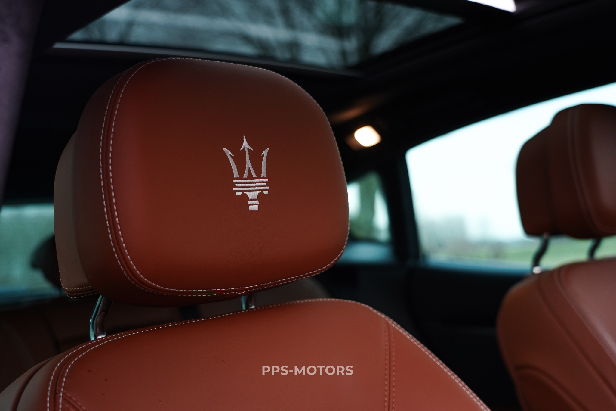 Maserati LEVANTE 3.0 V6 TURBO GRANLUSSO photo 38