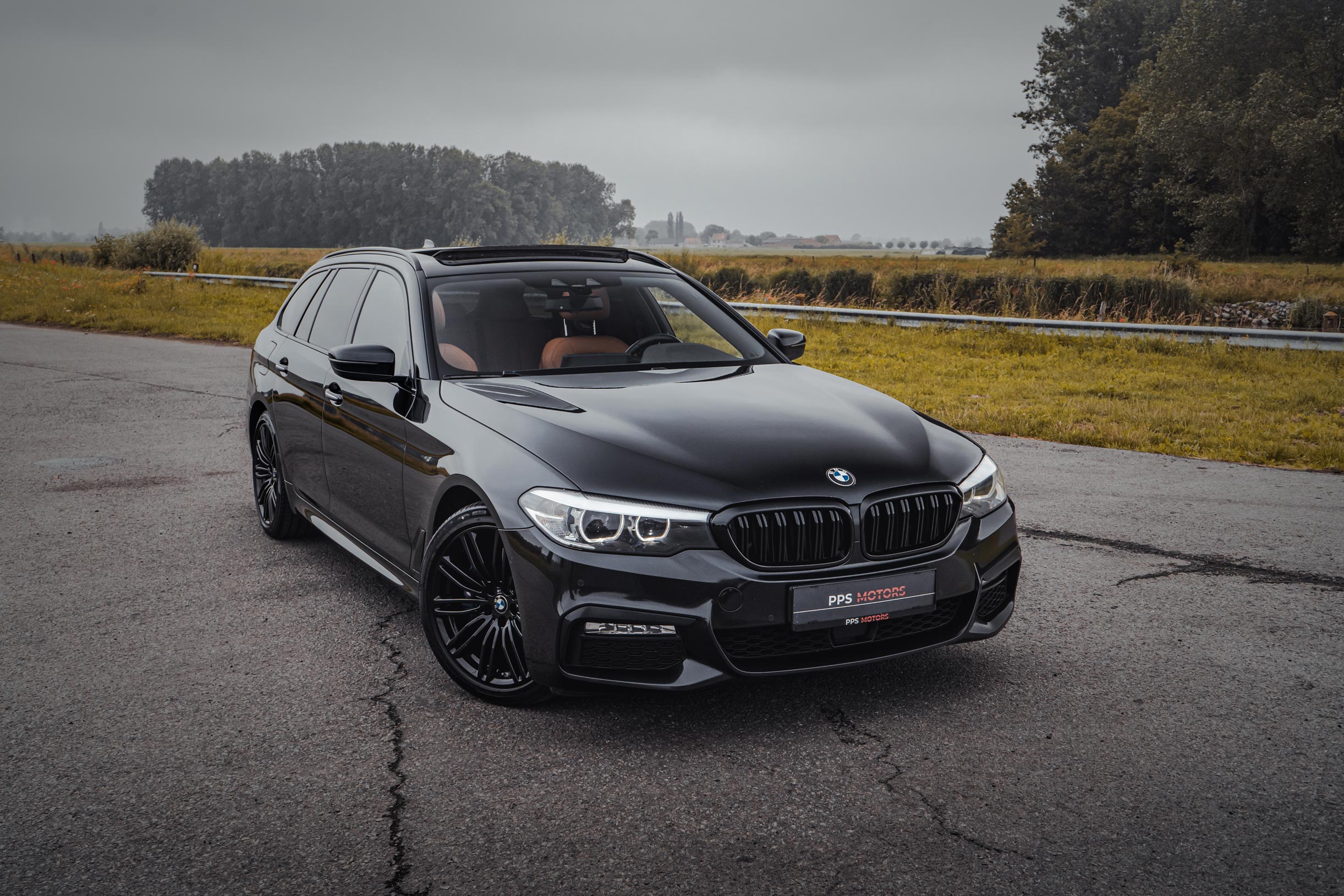 BMW 525d G31 M-PAKKET photo 1