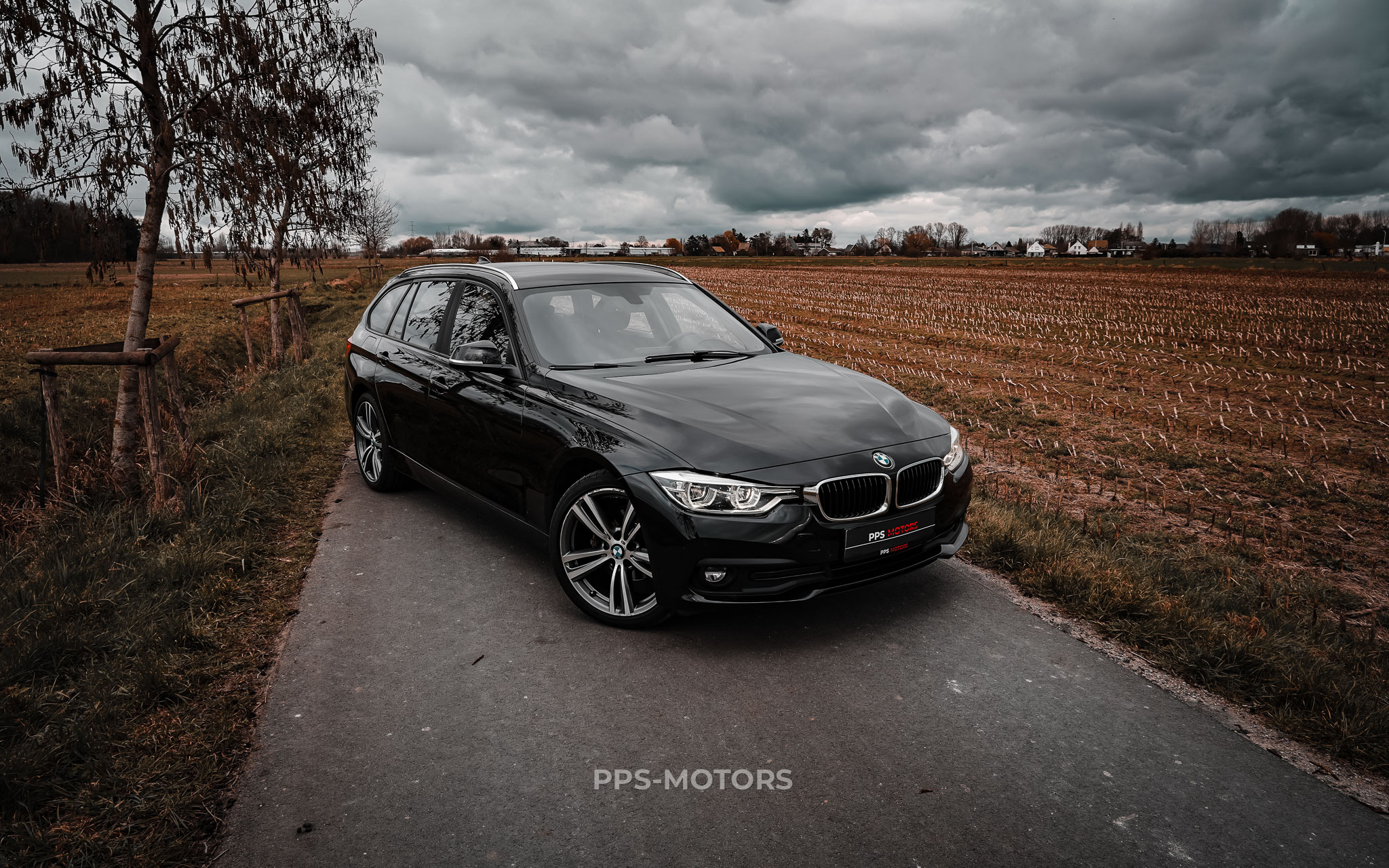 BMW 318dA F31 TOURING photo 28