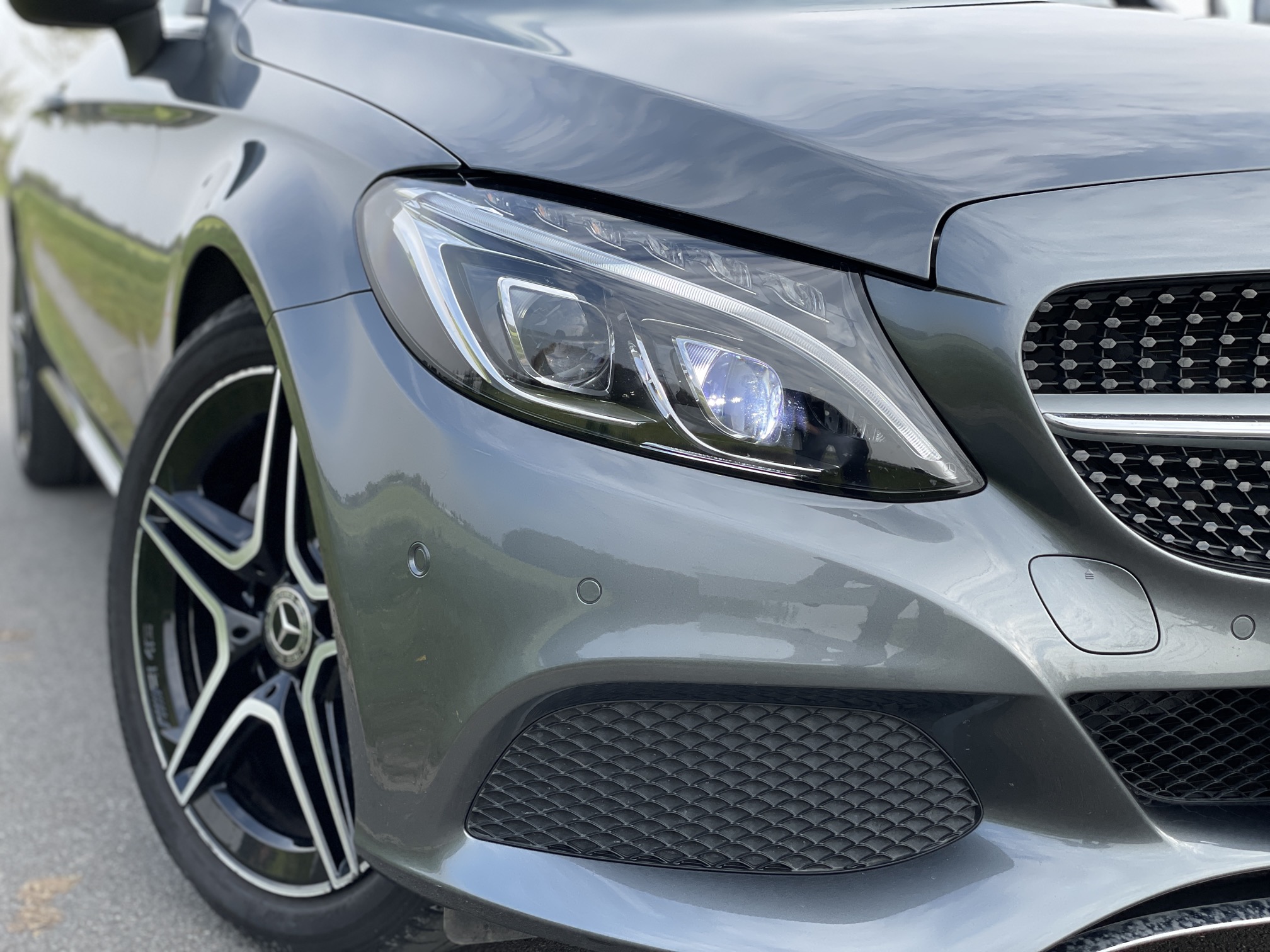 Mercedes Benz C220 photo 12