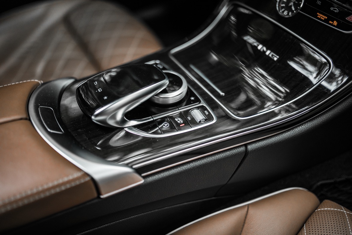 Mercedes Benz C63 AMG 4.0 V8 BITURBO photo 6