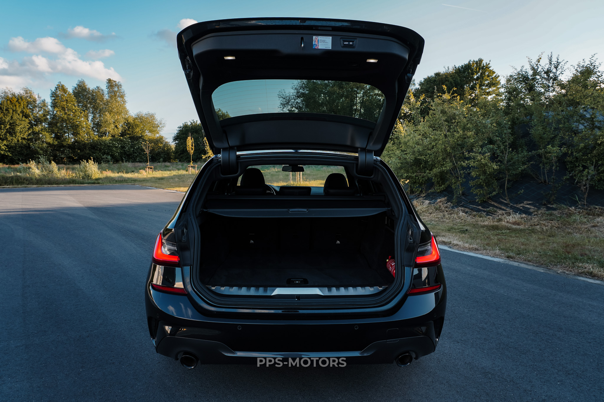 BMW 320e HYBRID TOURING M-PAKKET foto 11