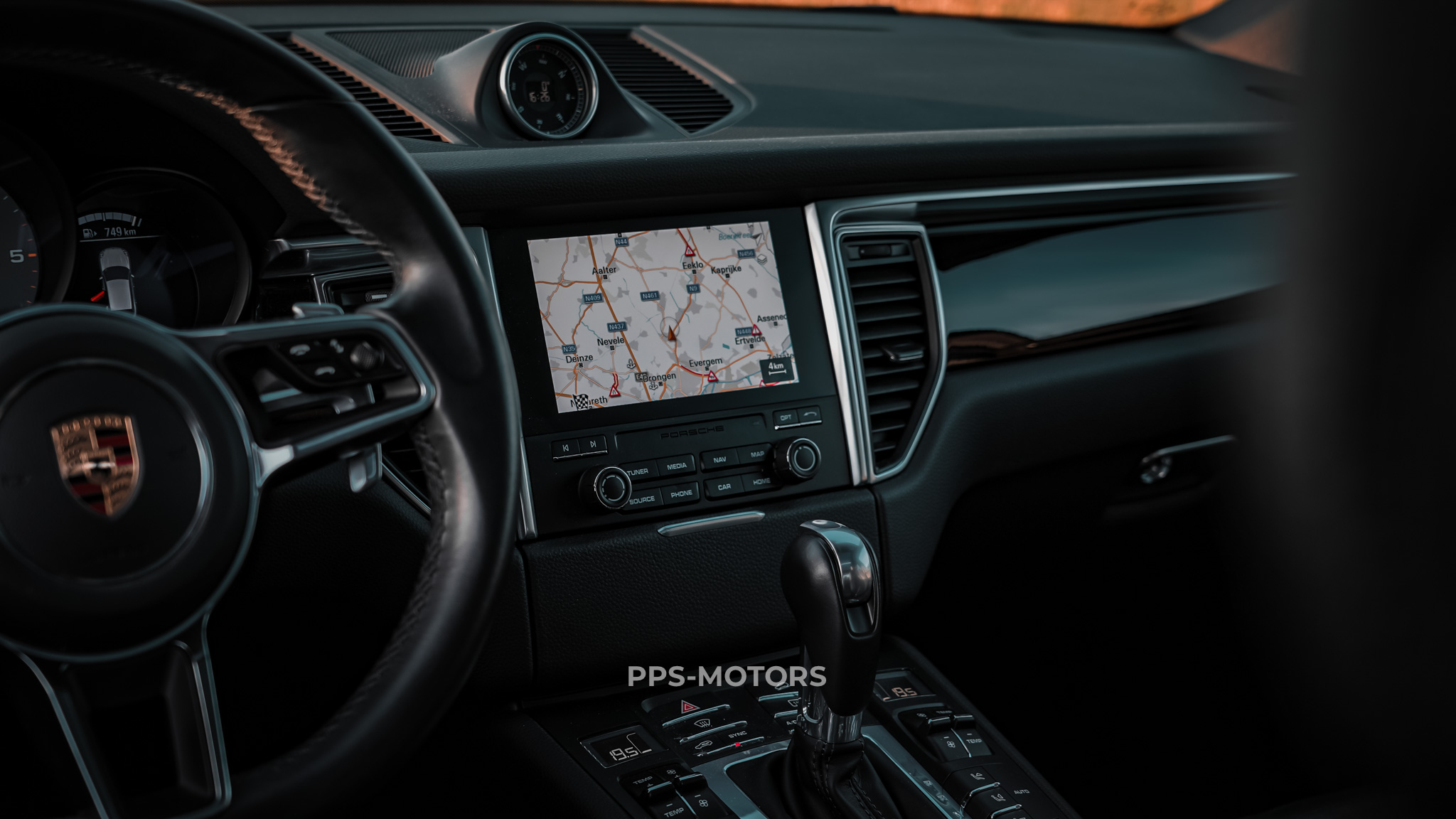 Porsche MACAN S 3.0 SPORTDESIGN photo 11