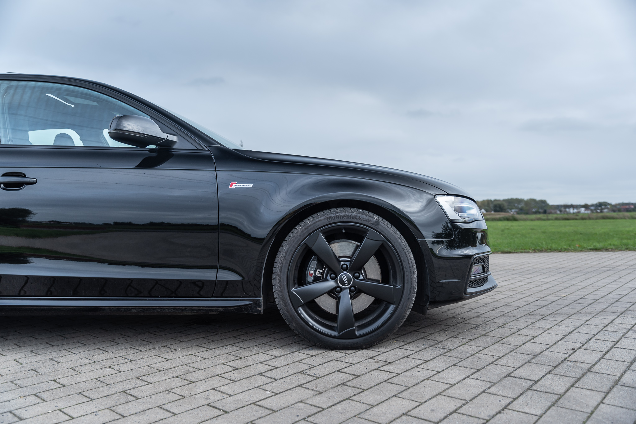 Audi S4 3.0 V6 QUATTRO MILLTEK photo 16