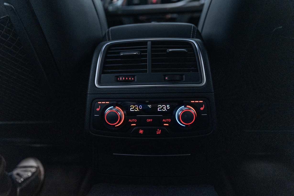Audi RS6 4.0 V8 QUATTRO MILLTEK photo 23