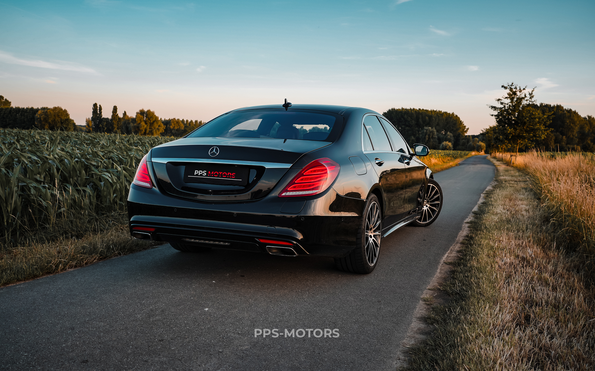 Mercedes Benz S500 L photo 14