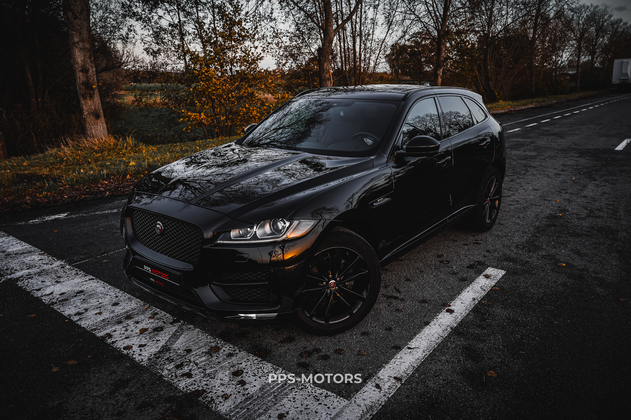 JAGUAR F-PACE 2.0 AWD R-SPORT photo 27
