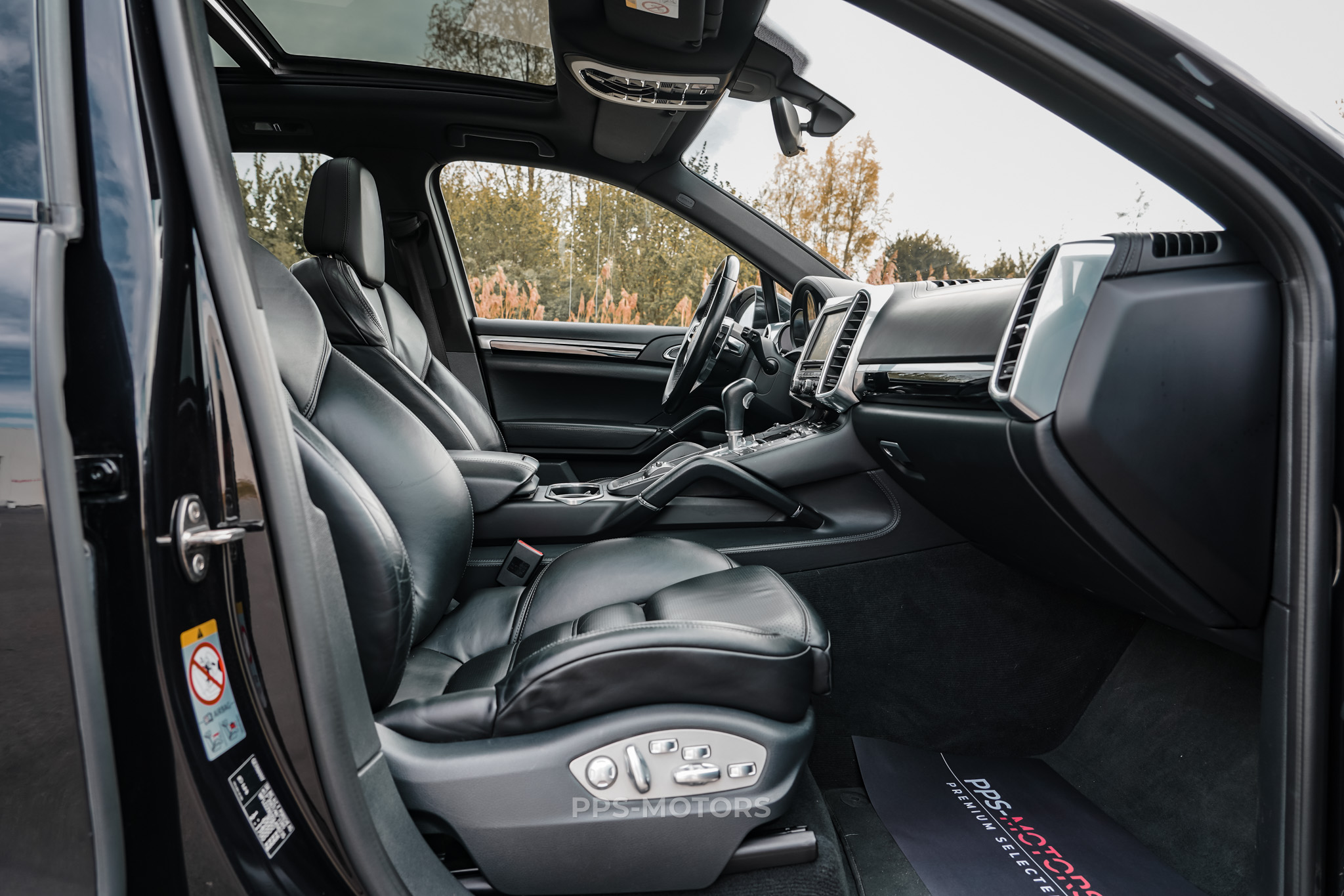 Porsche CAYENNE 3.0 V6 HYBRIDE photo 20