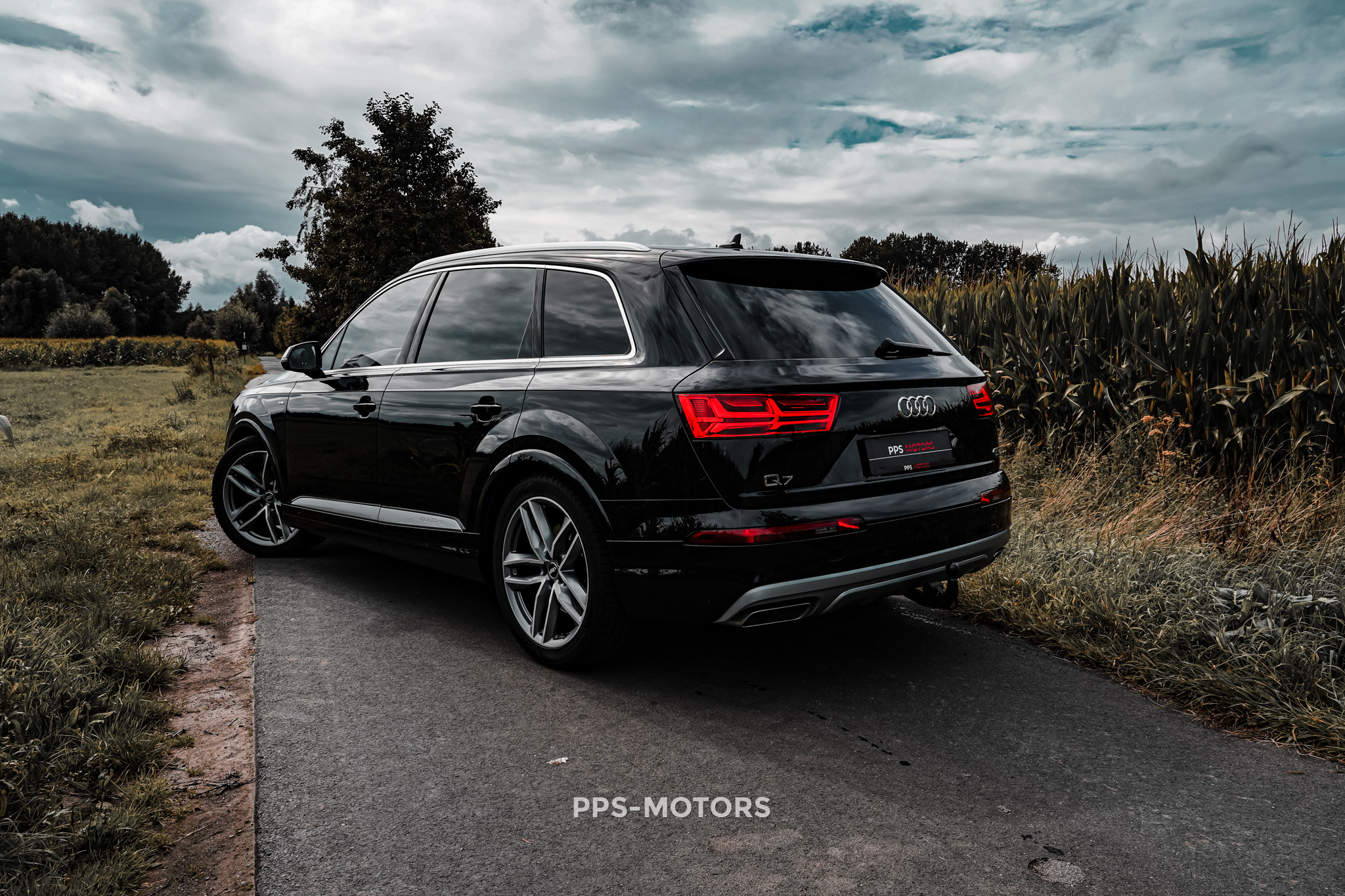 Audi Q7 45TDI 3.0 V6 QUATTRO S-LINE photo 17