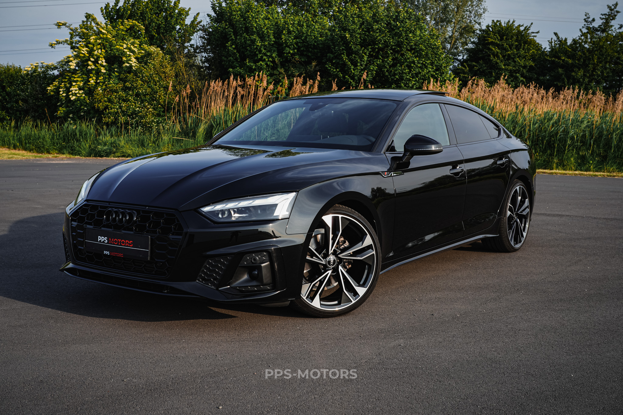 Audi A5 SPORTBACK 35TFSI photo 1