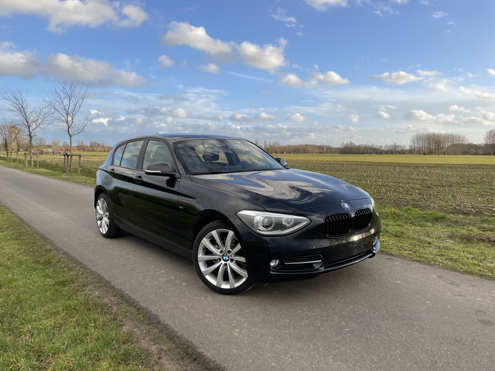 BMW 118d photo 3