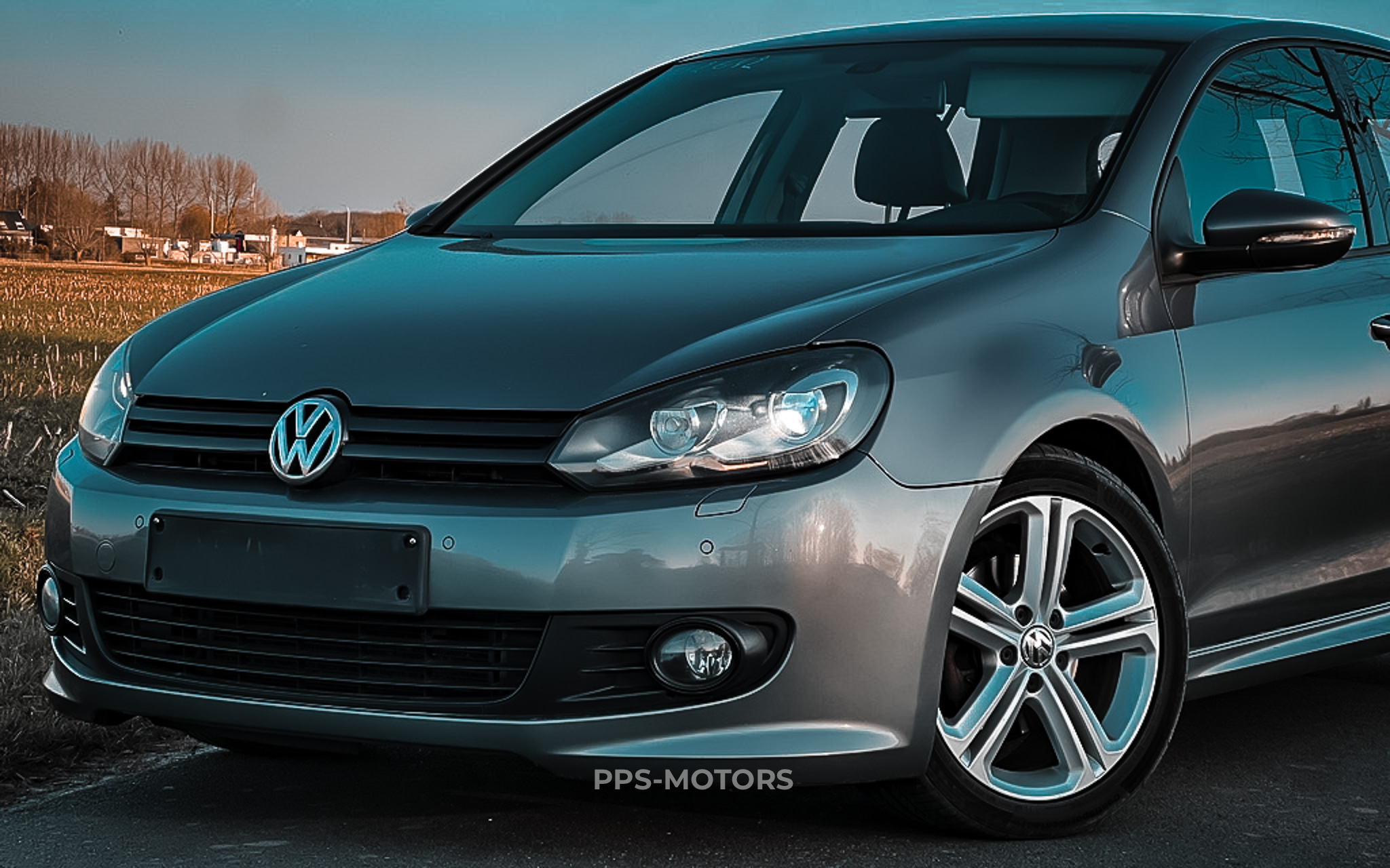 Volkswagen GOLF VI 2.0 TDI R-LINE photo 18