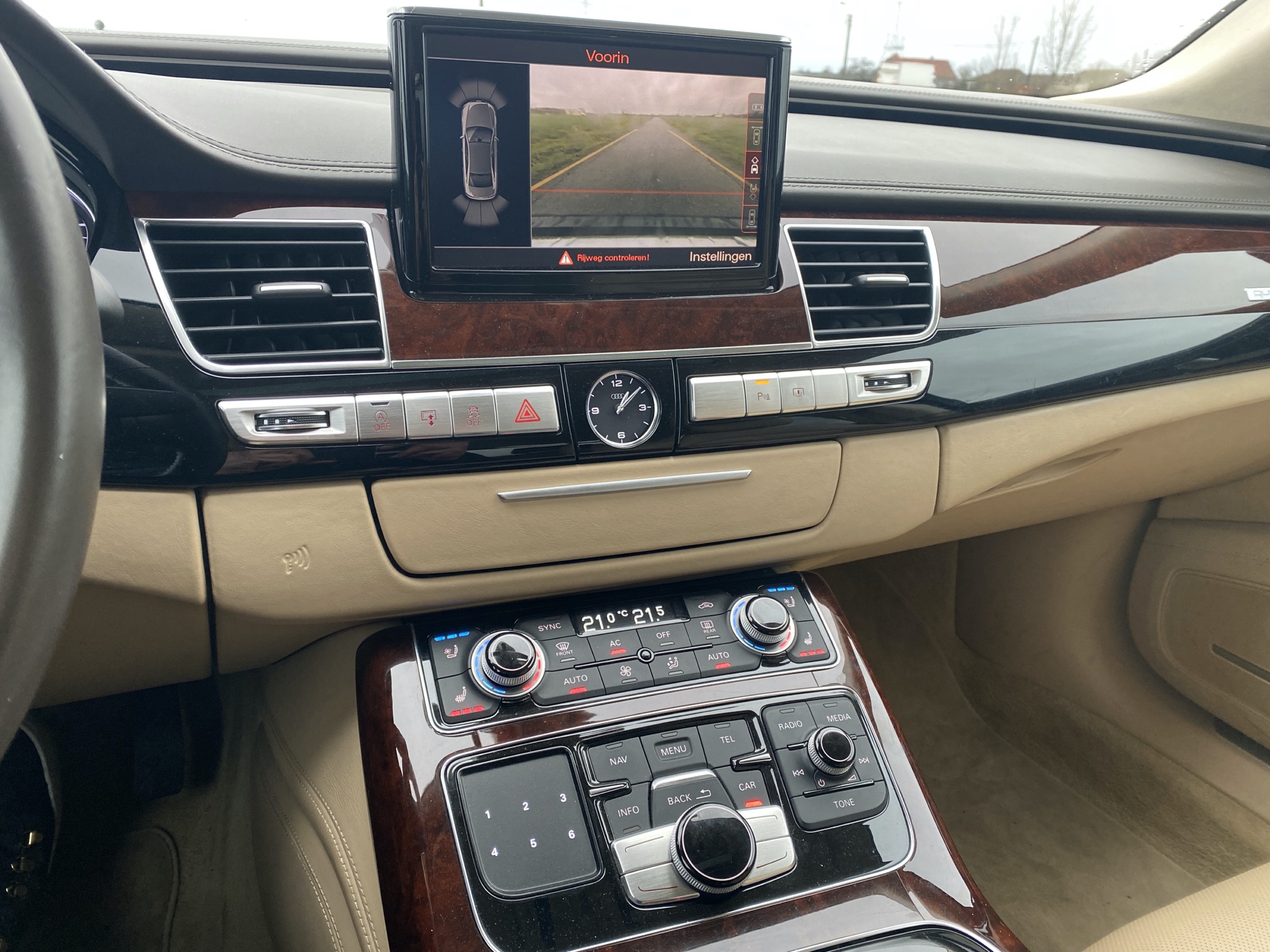 Audi A8L 3.0 TDI V6 QUATTRO photo 10