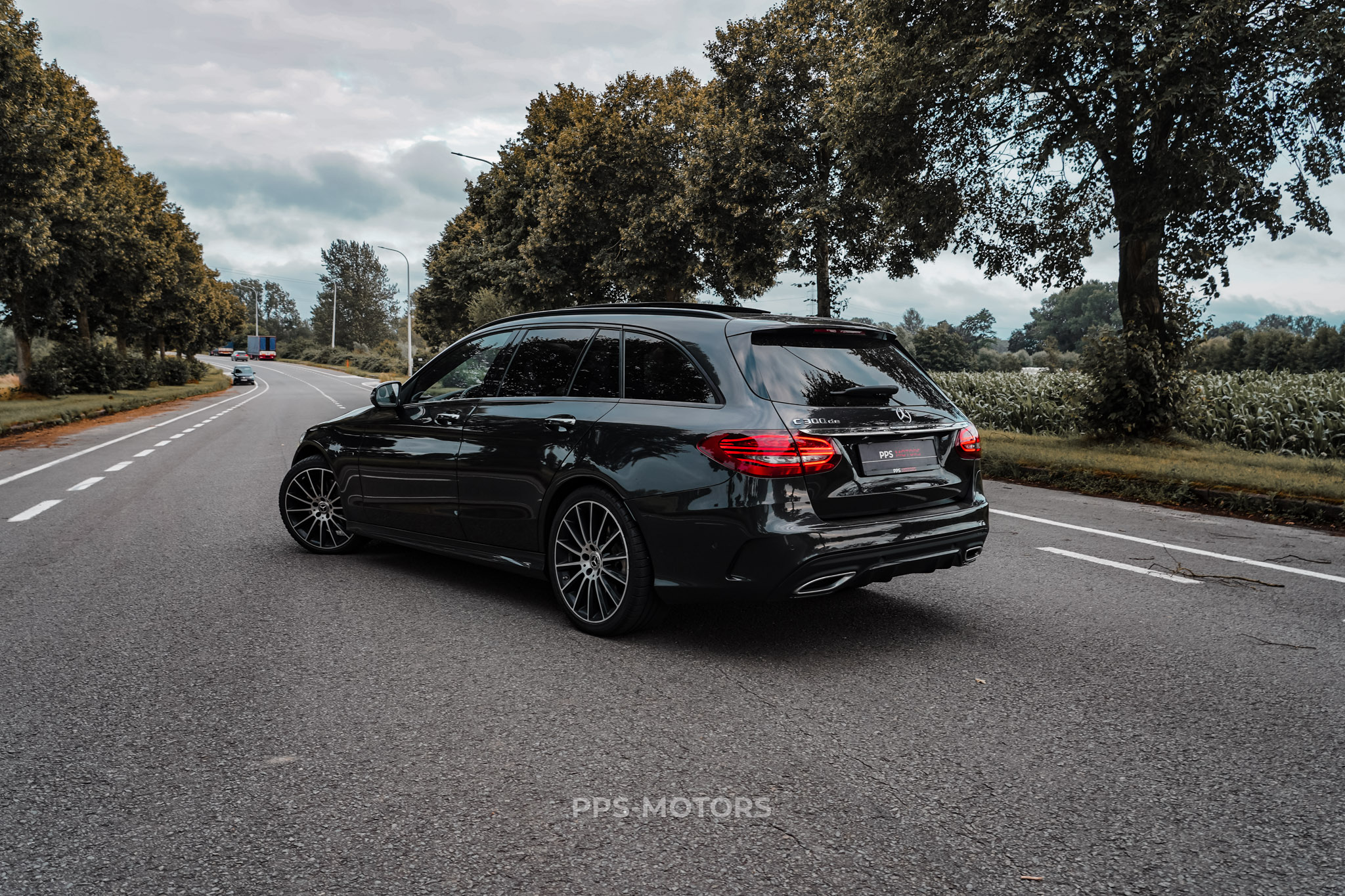 Mercedes Benz C300de AMG-PAKKET photo 23