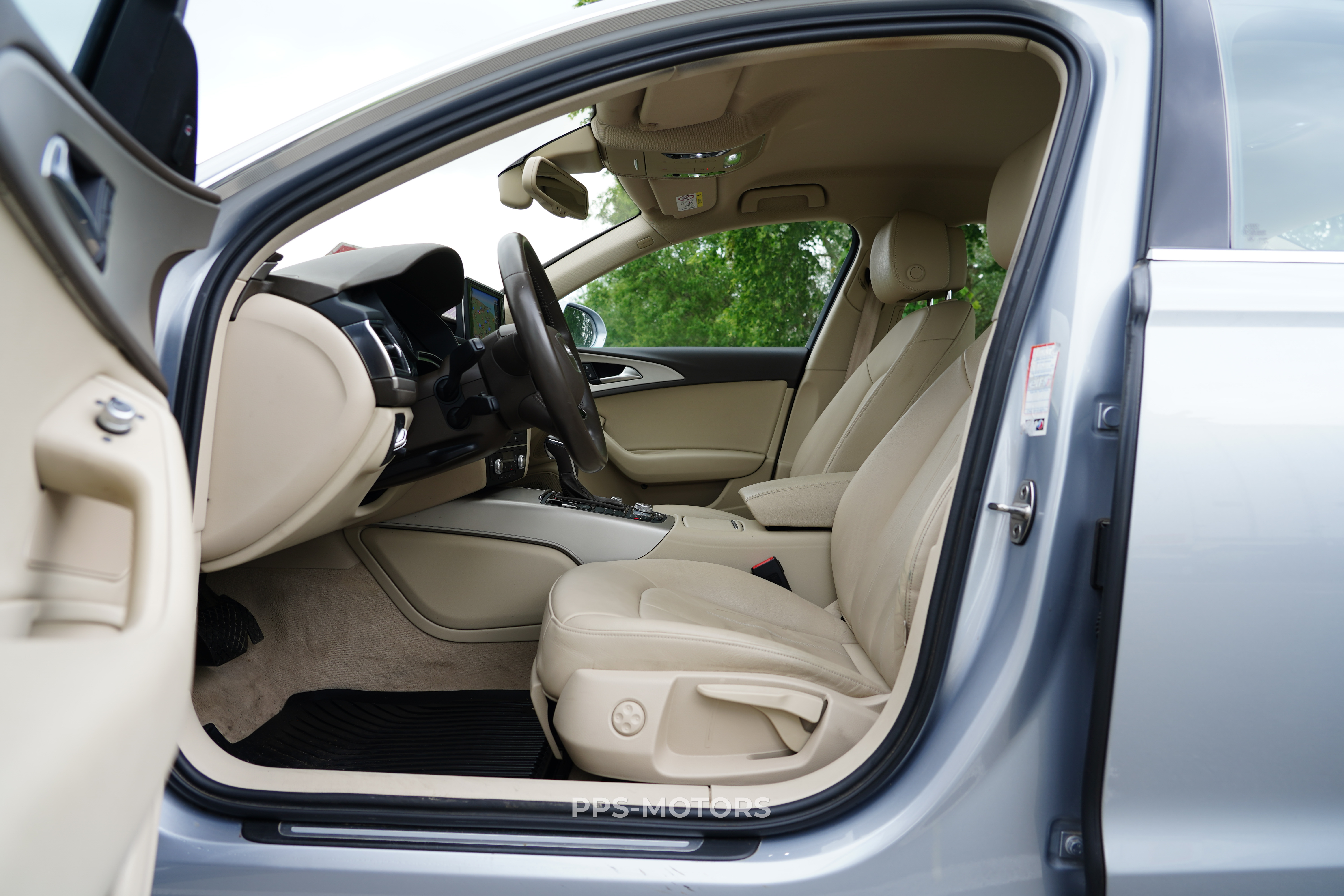 Audi A6 1.8 TFSI photo 8