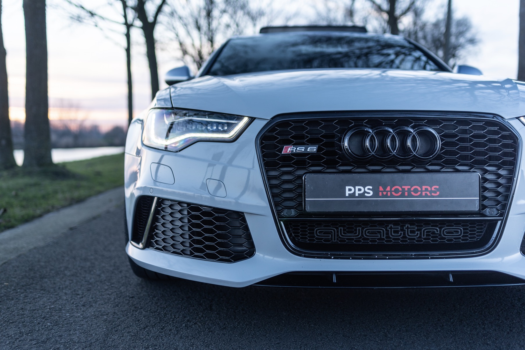 Audi RS6 4.0 V8 QUATTRO MILLTEK photo 17
