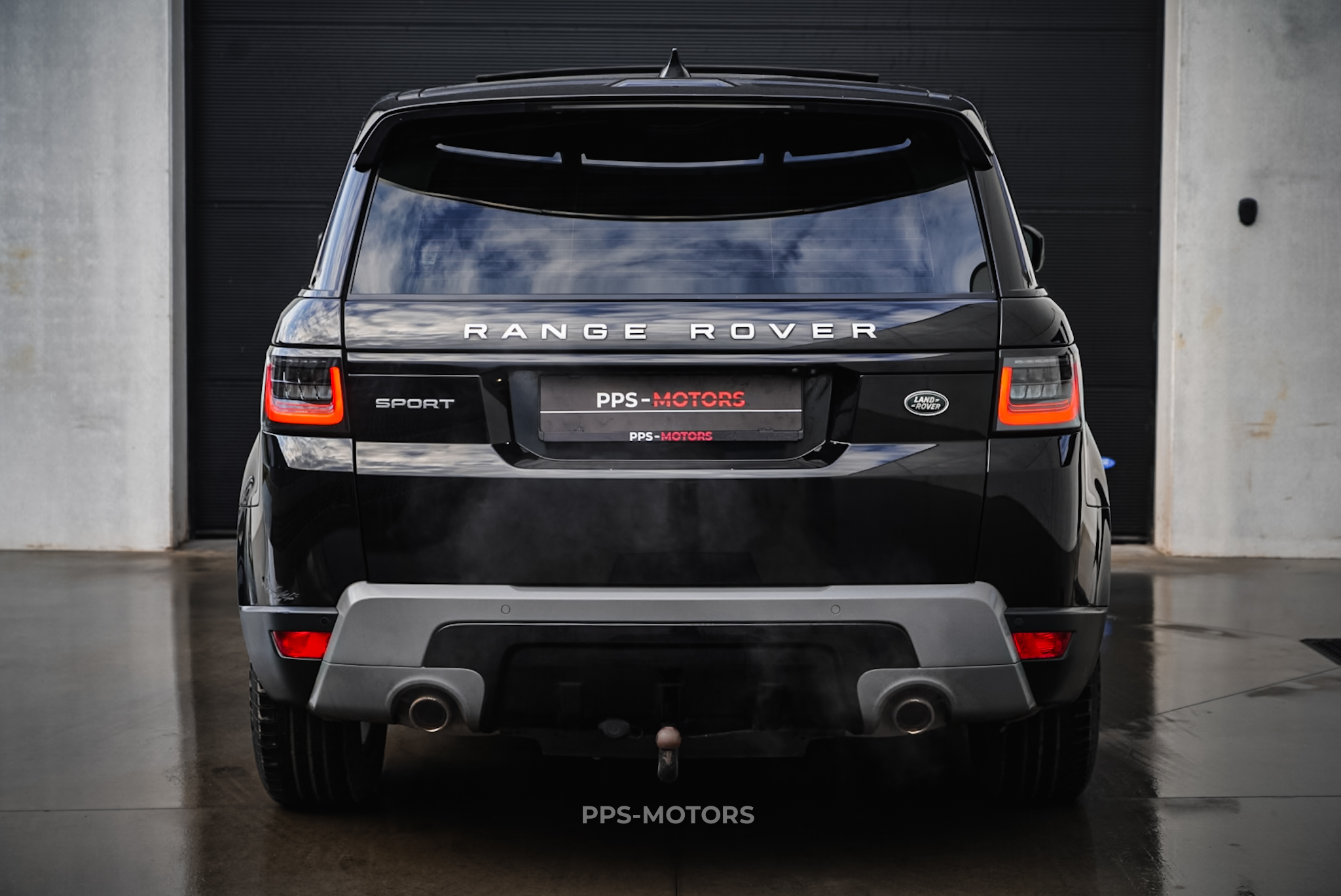 Land Rover RANGE ROVER SPORT P300 photo 7