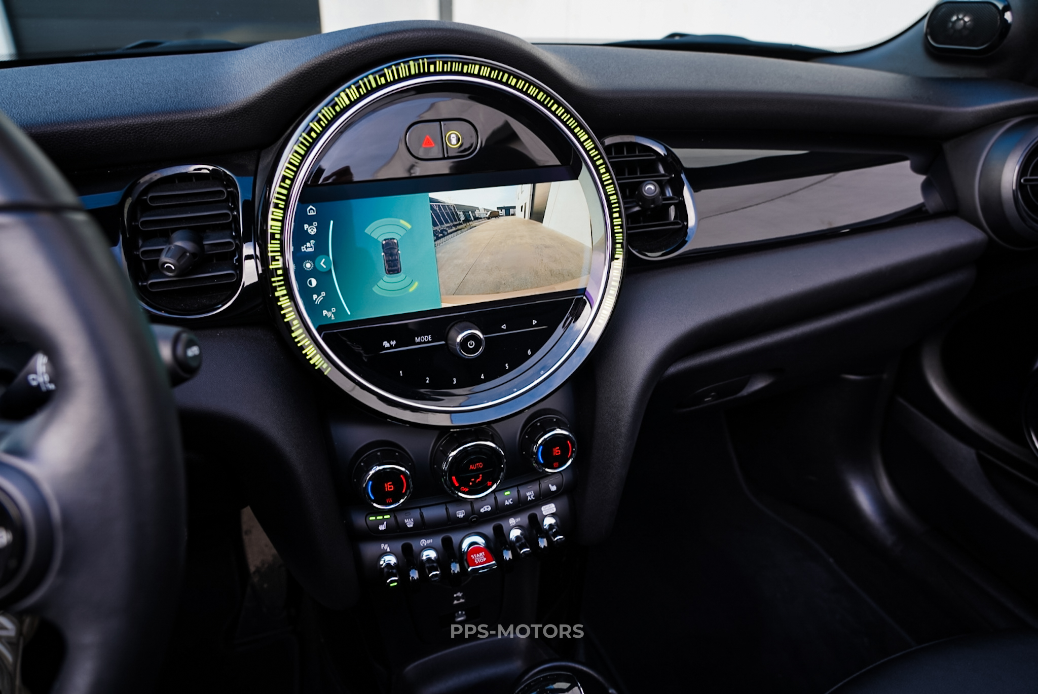 MINI COOPER CABRIO photo 14