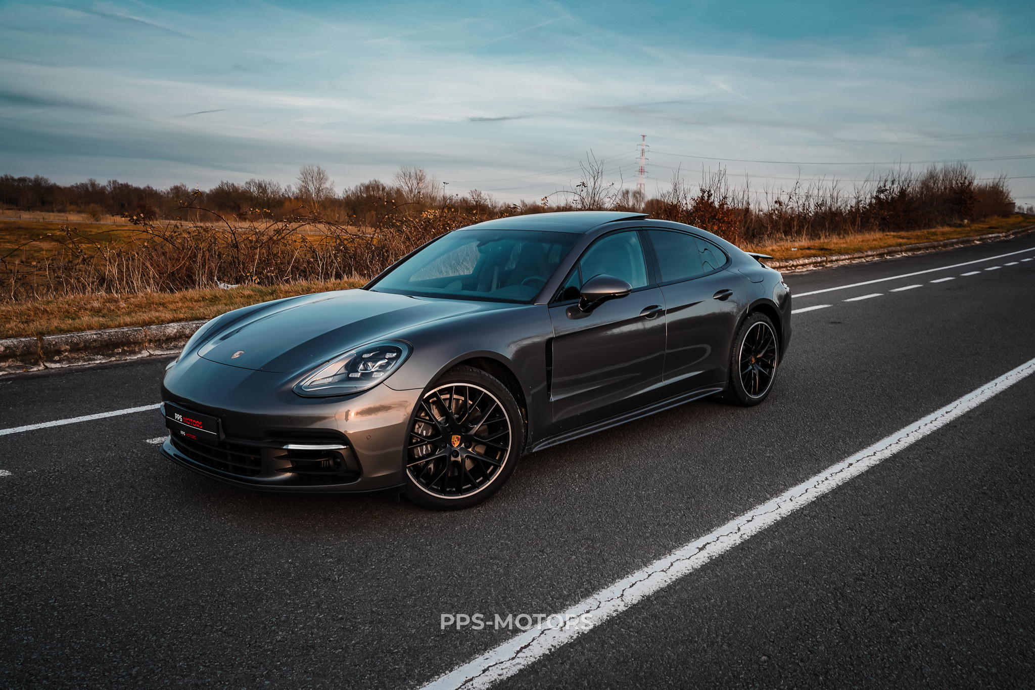 Porsche PANAMERA 4 E-HYBRID photo 7