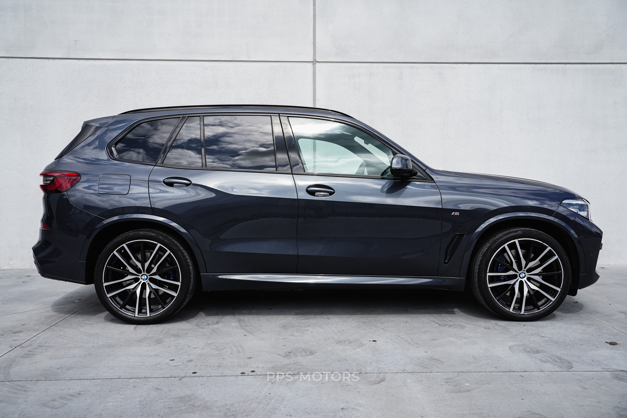 BMW X5 45e 3.0 HYBRID photo 4