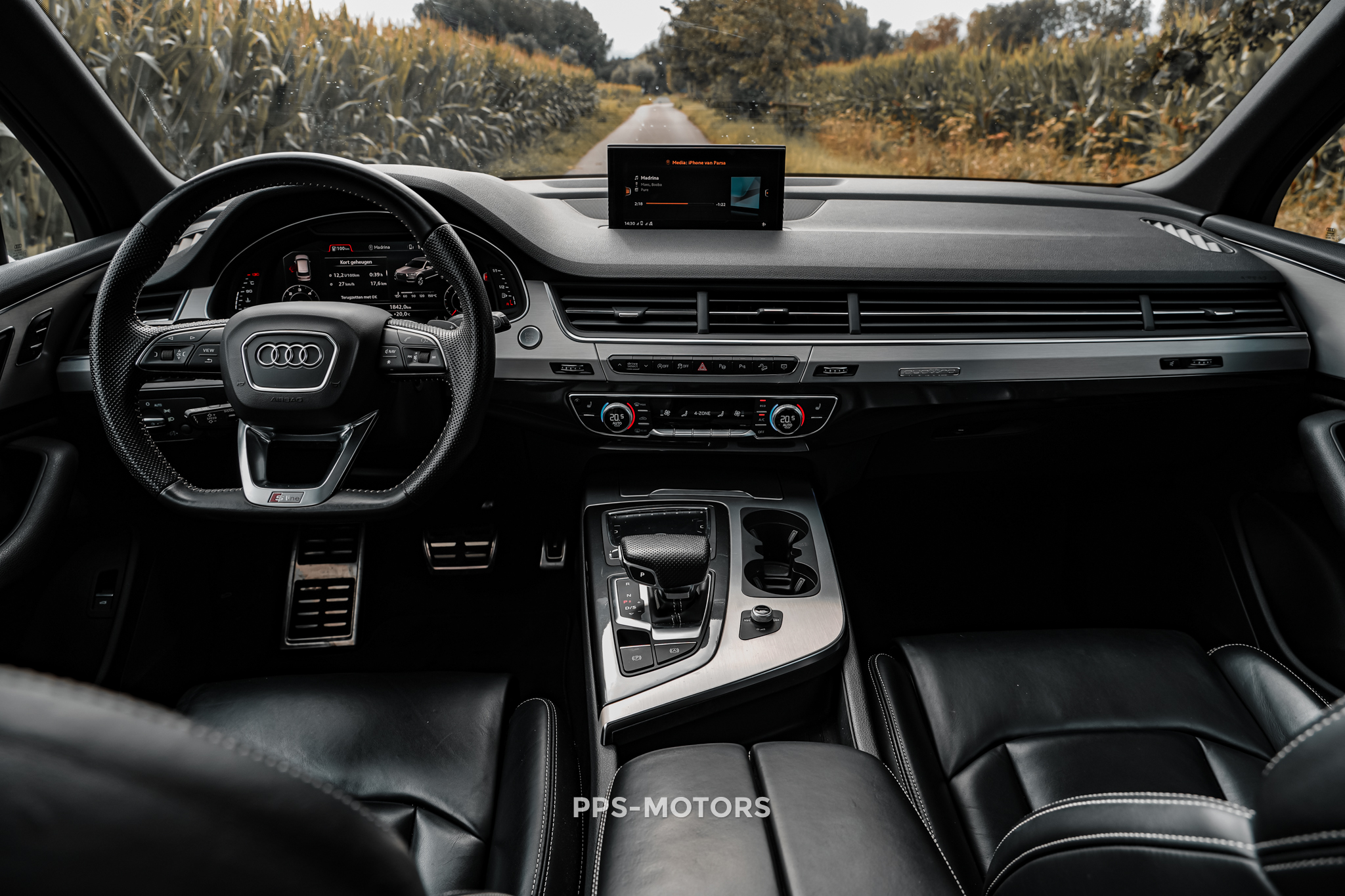 Audi Q7 45TDI 3.0 V6 QUATTRO S-LINE photo 9