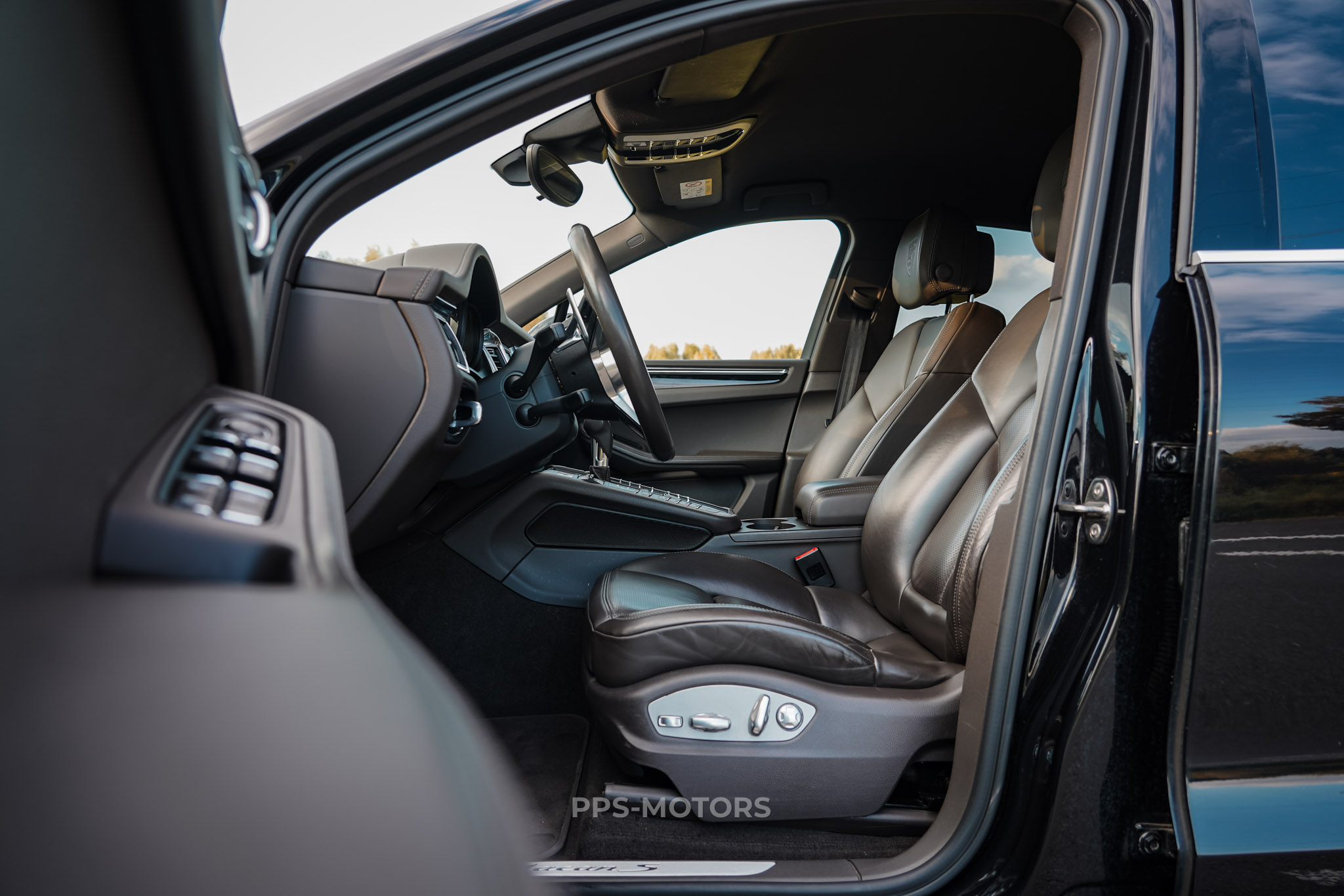 Porsche MACAN S 3.0 V6 photo 11