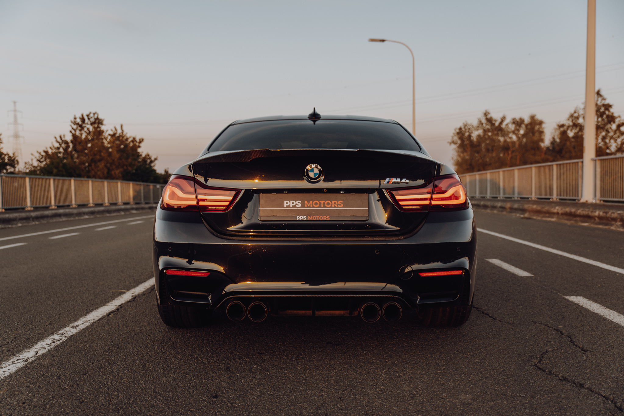 BMW M4 3.0 PERFORMANCE - COMPETITION PACKAGE photo 22