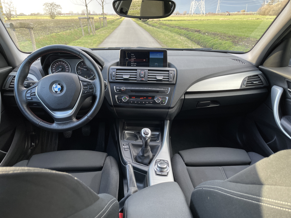 BMW 118d photo 7