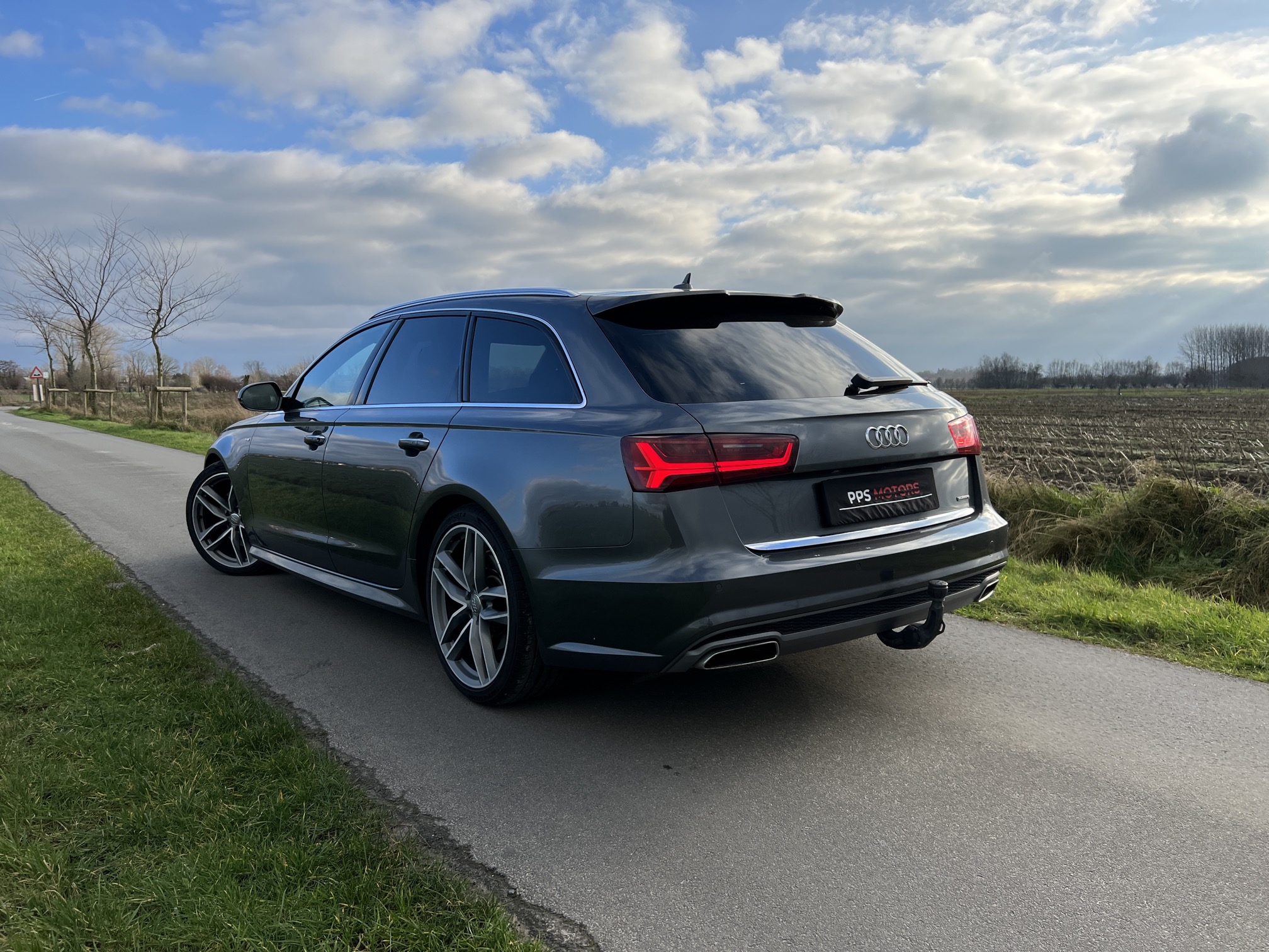 Audi A6 3.0 TDI V6 QUATTRO S-LINE photo 37
