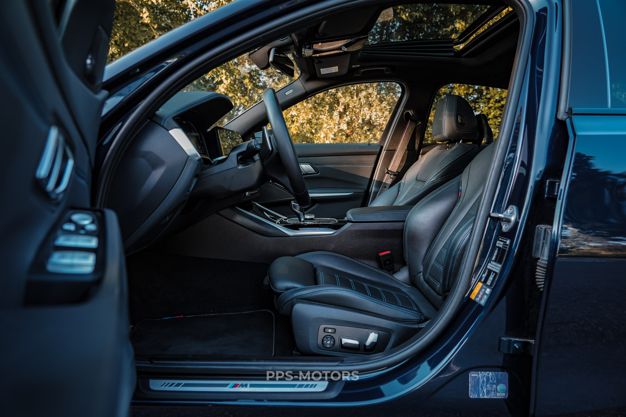 BMW 330e M-PAKKET M-PERFORMANCE photo 11
