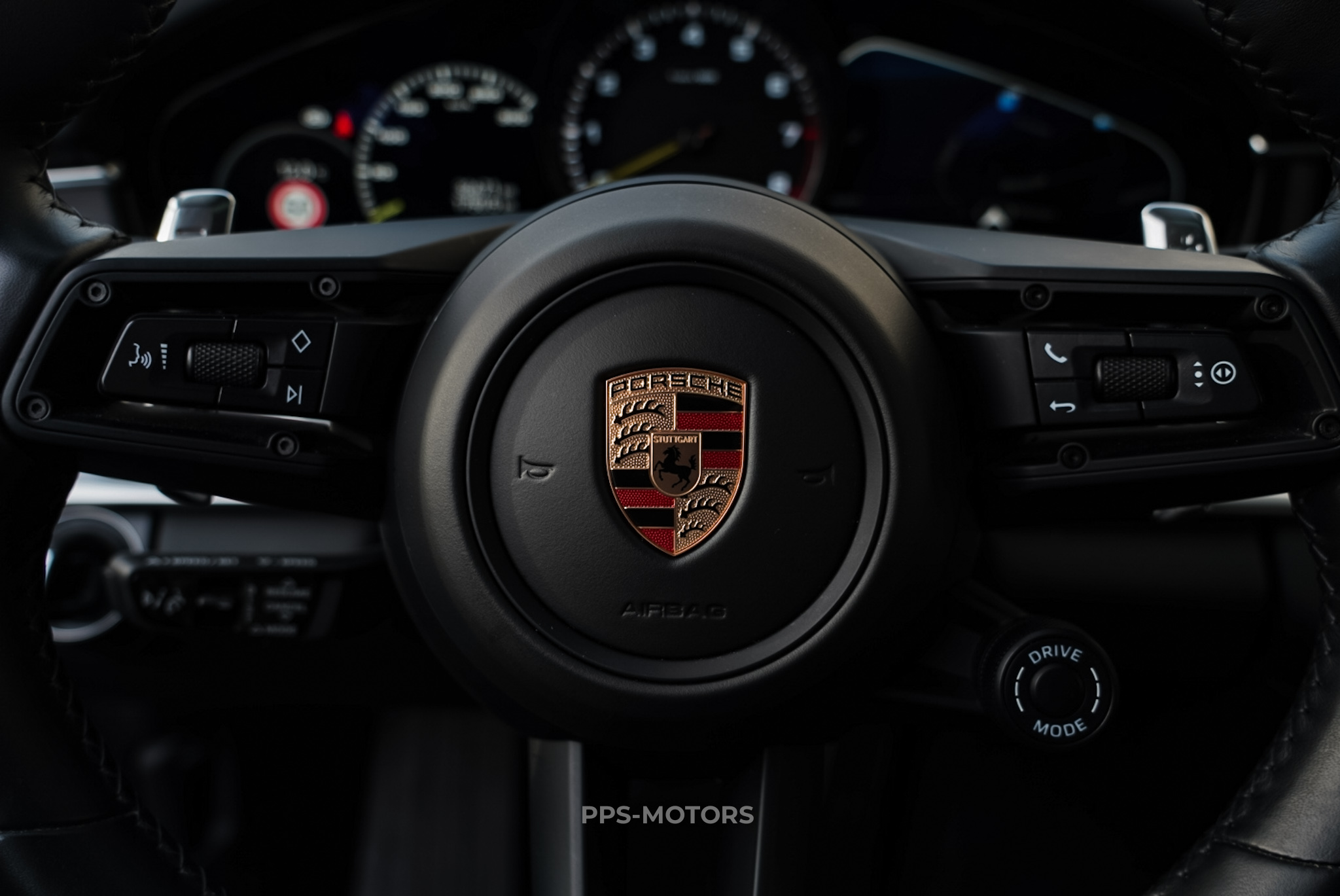 Porsche PANAMERA SPORT TURISMO 4 E-HYBRID photo 20