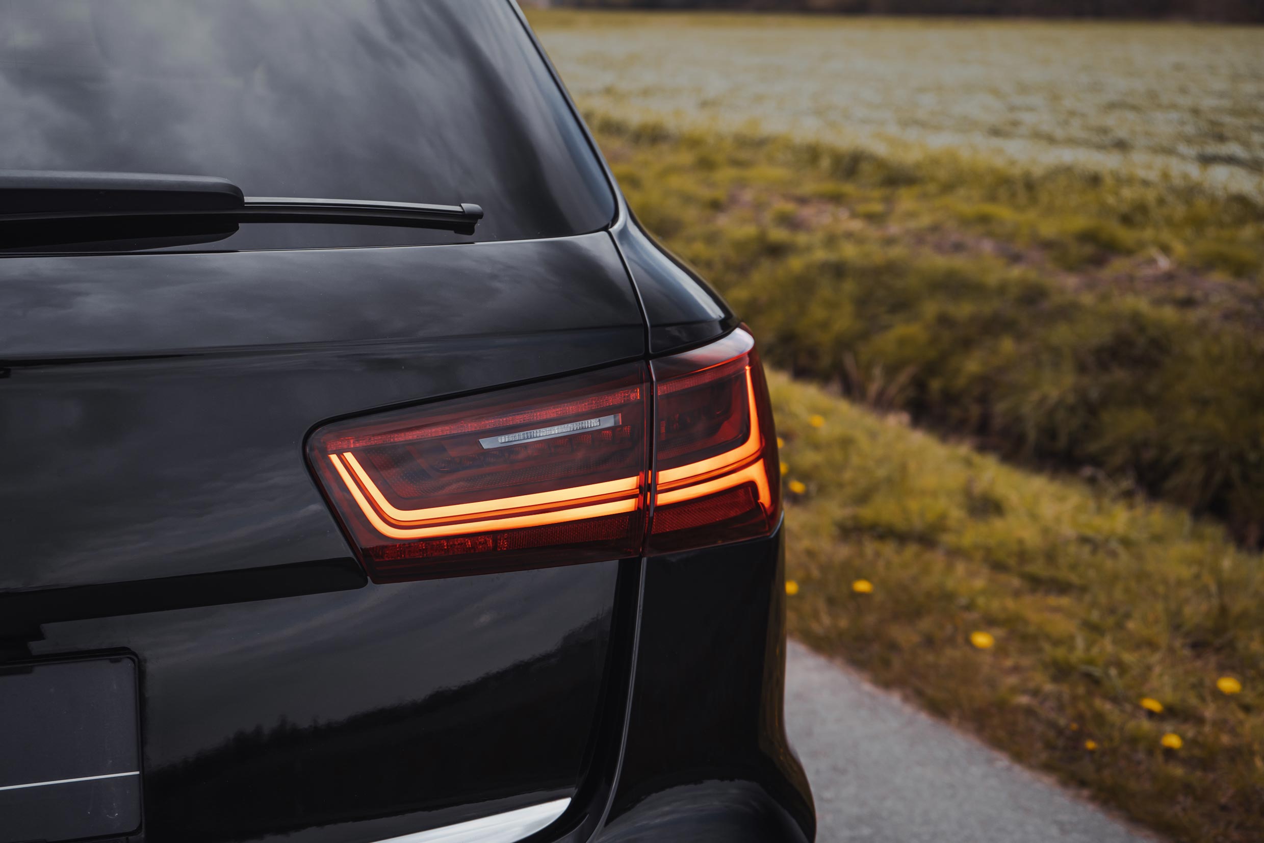 Audi A6 2.0 TDI ULTRA S-LINE photo 6