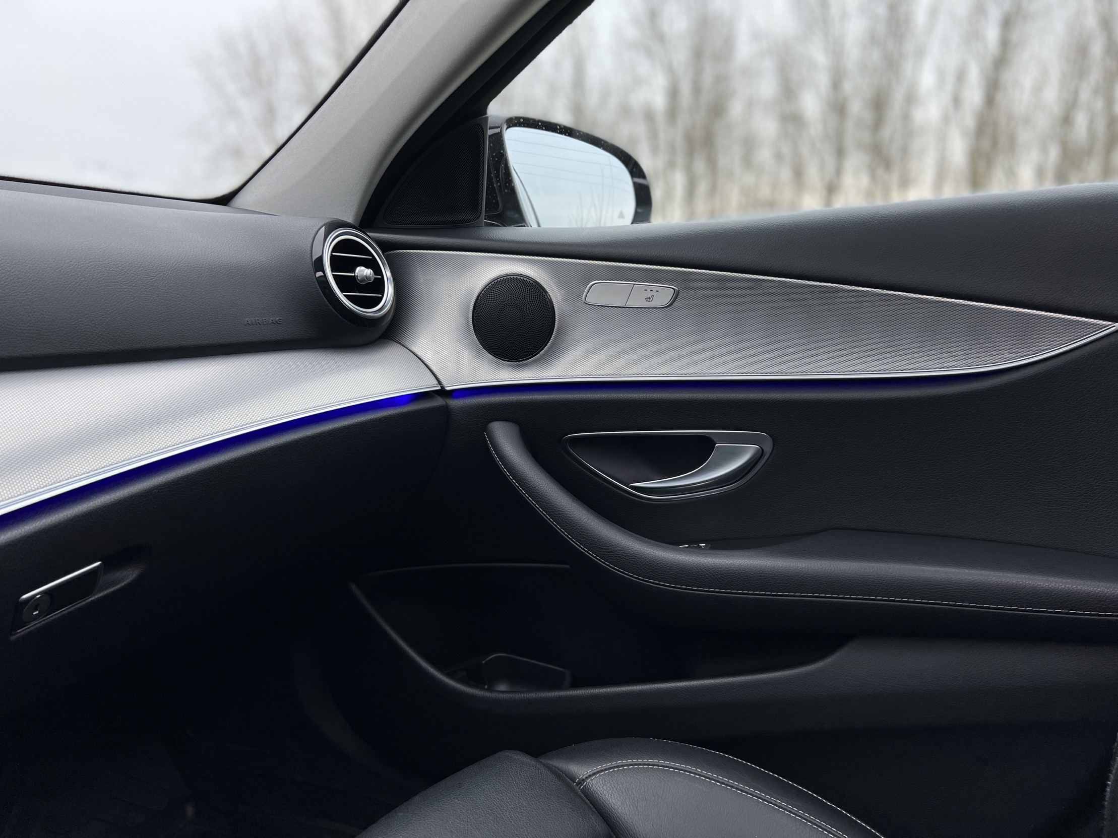 Mercedes Benz E220 BERLINE AVANTGARDE photo 24